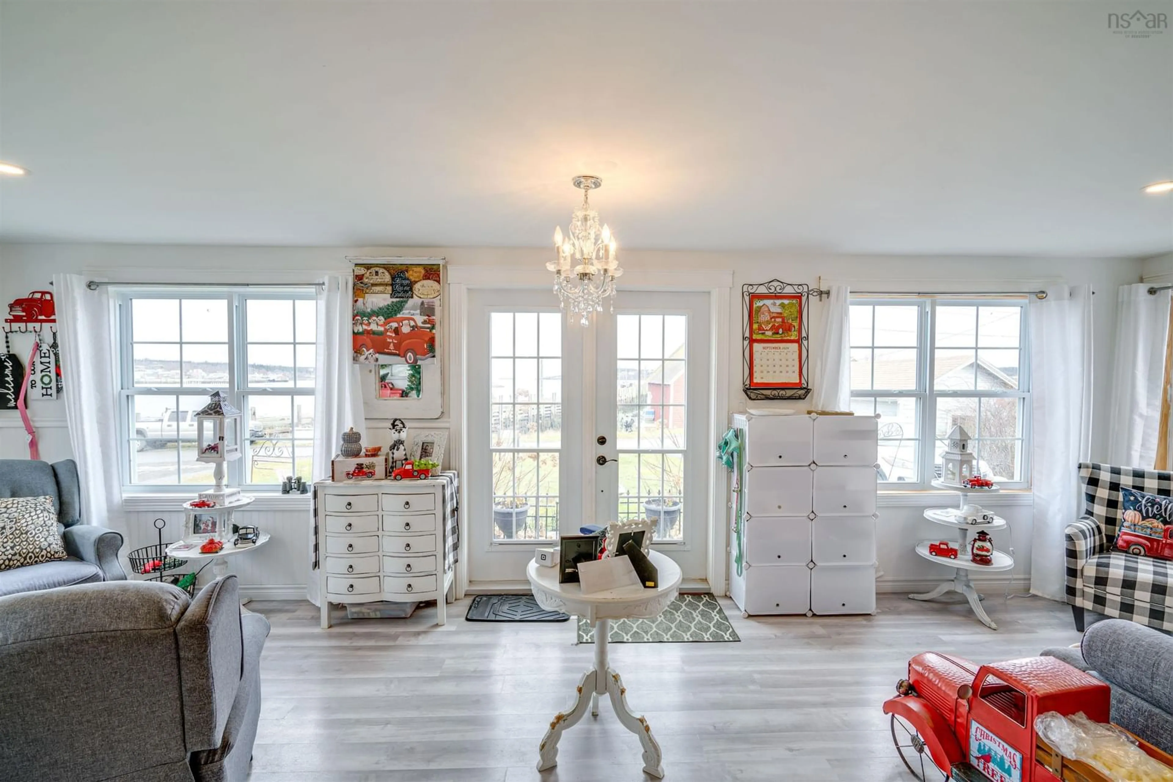 Indoor entryway, wood floors for 121 Water St, Westport Nova Scotia B0V 1H0