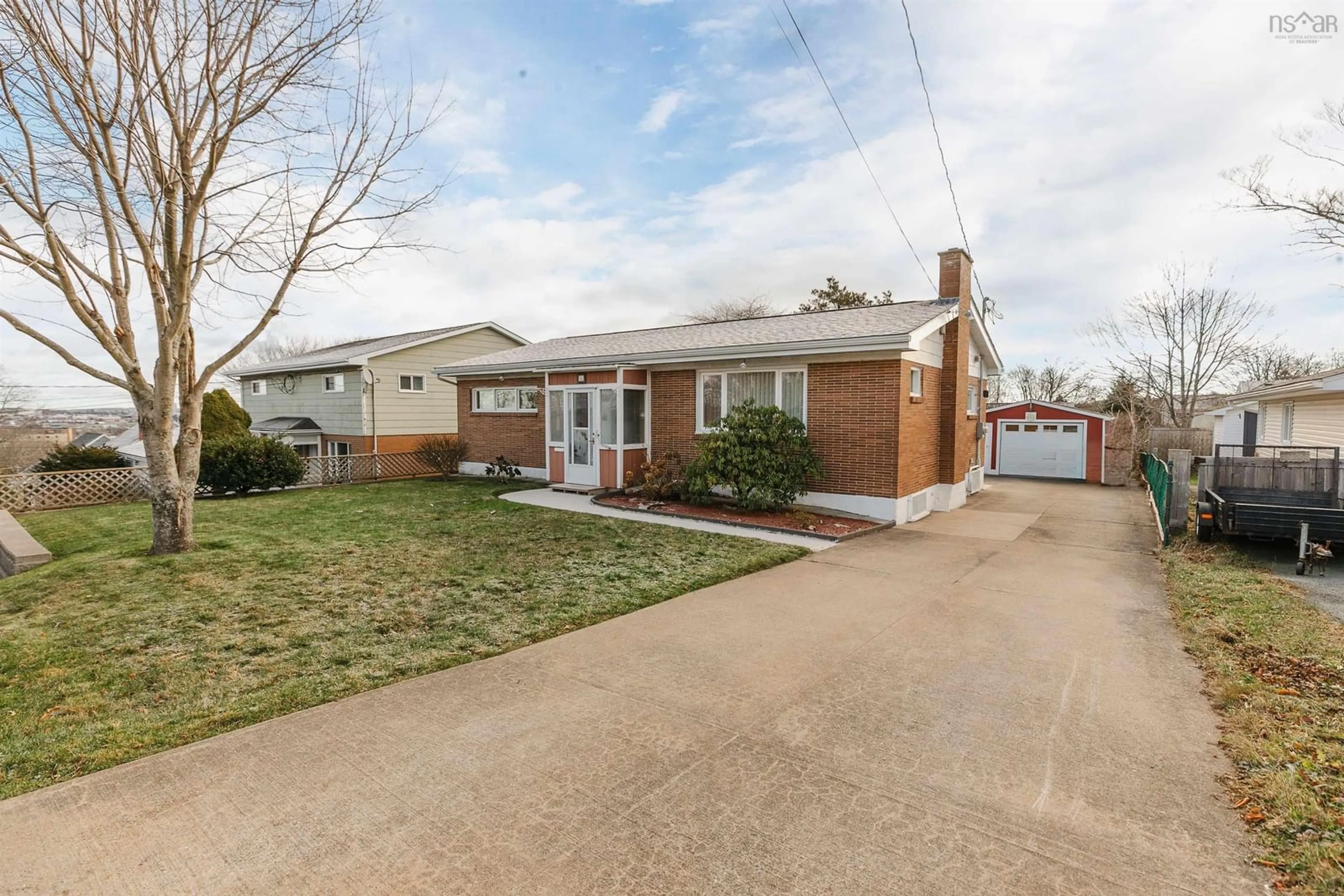 Frontside or backside of a home, the street view for 86 Sunnybrae Ave, Halifax Nova Scotia B3N 2G7