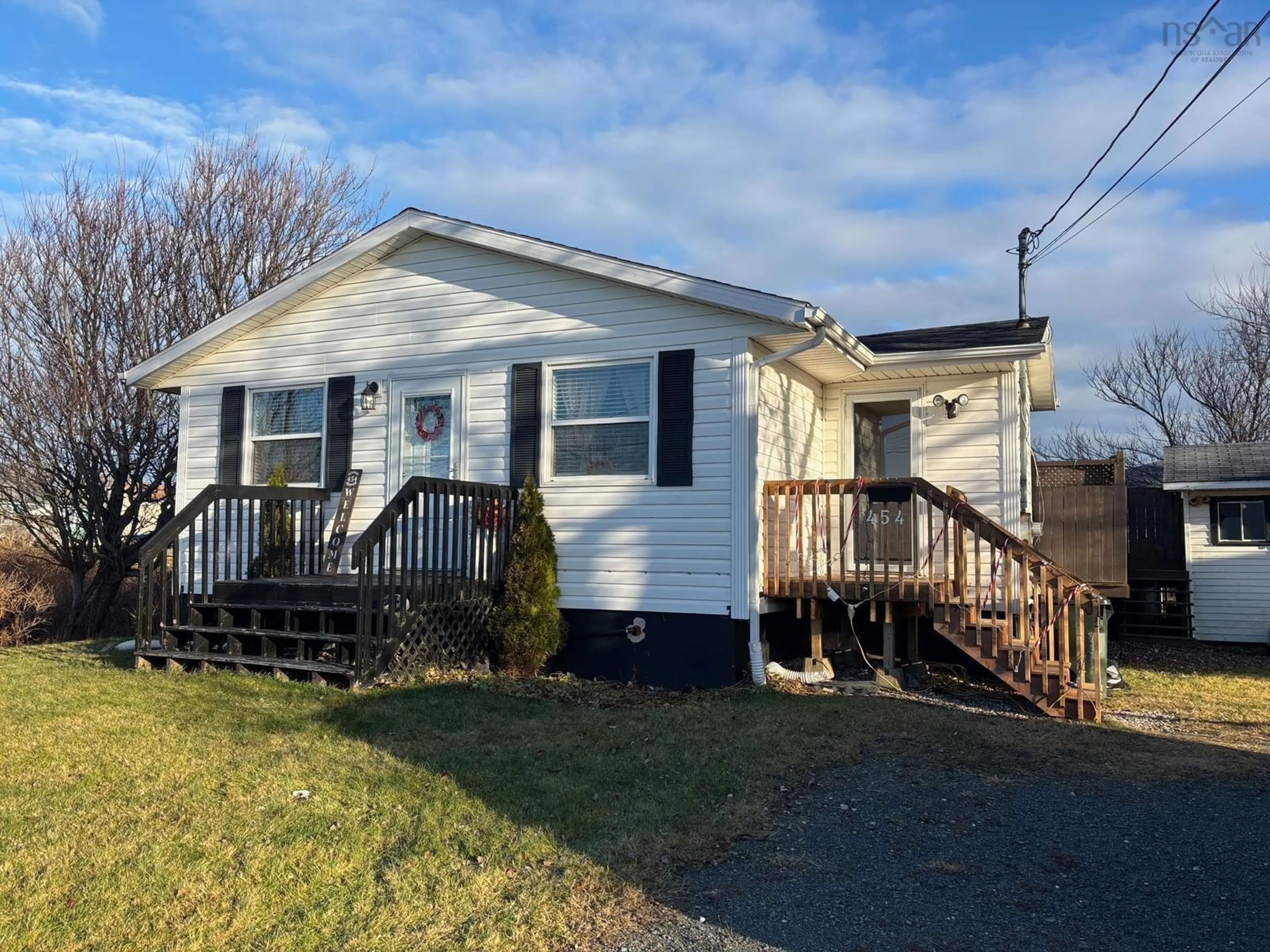 Frontside or backside of a home, cottage for 454 Gerrard St, New Waterford Nova Scotia B1H 4J1