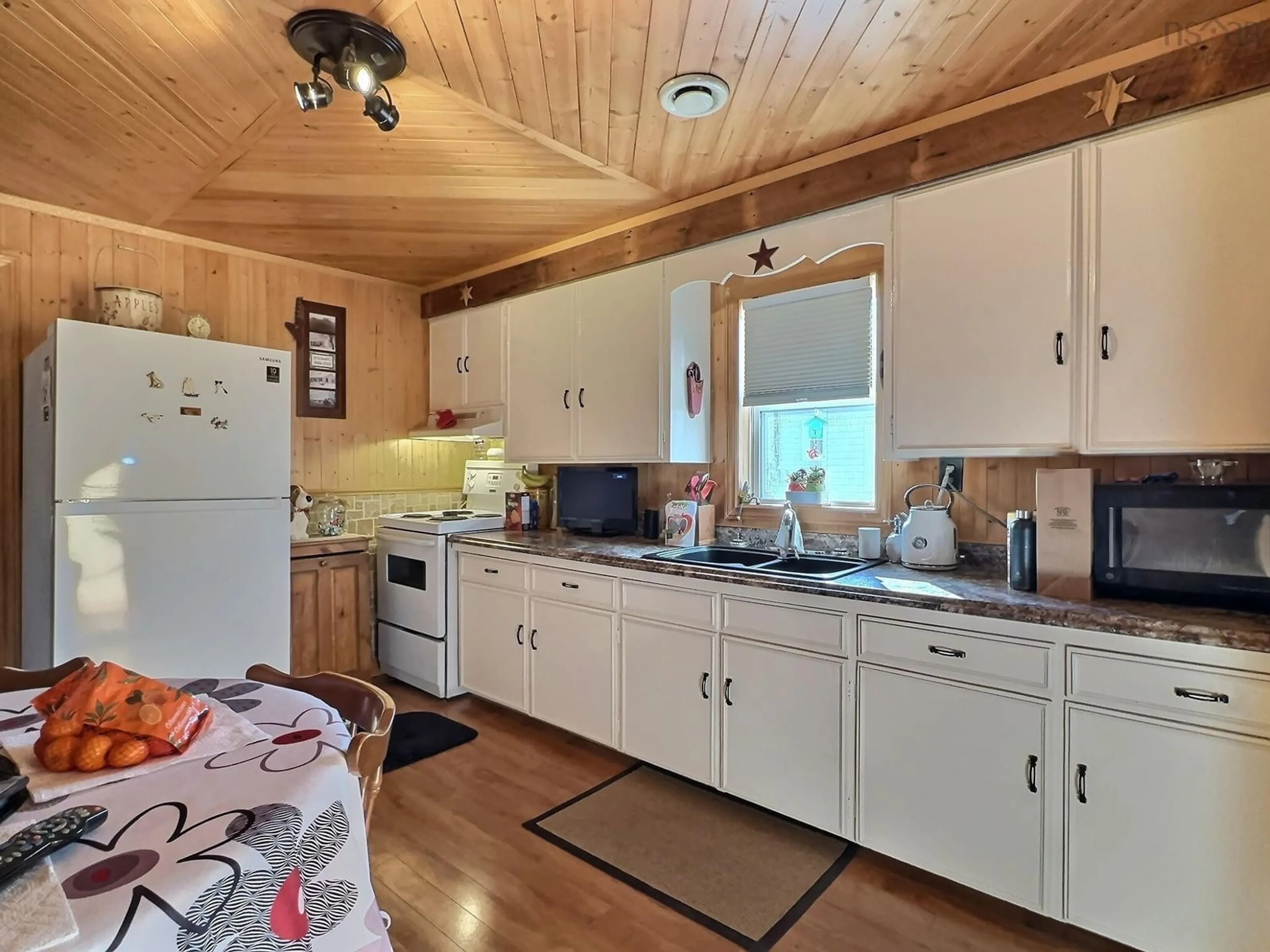 Standard kitchen, wood floors, cottage for 31 Lloyd Crt, Bible Hill Nova Scotia B2N 2V7