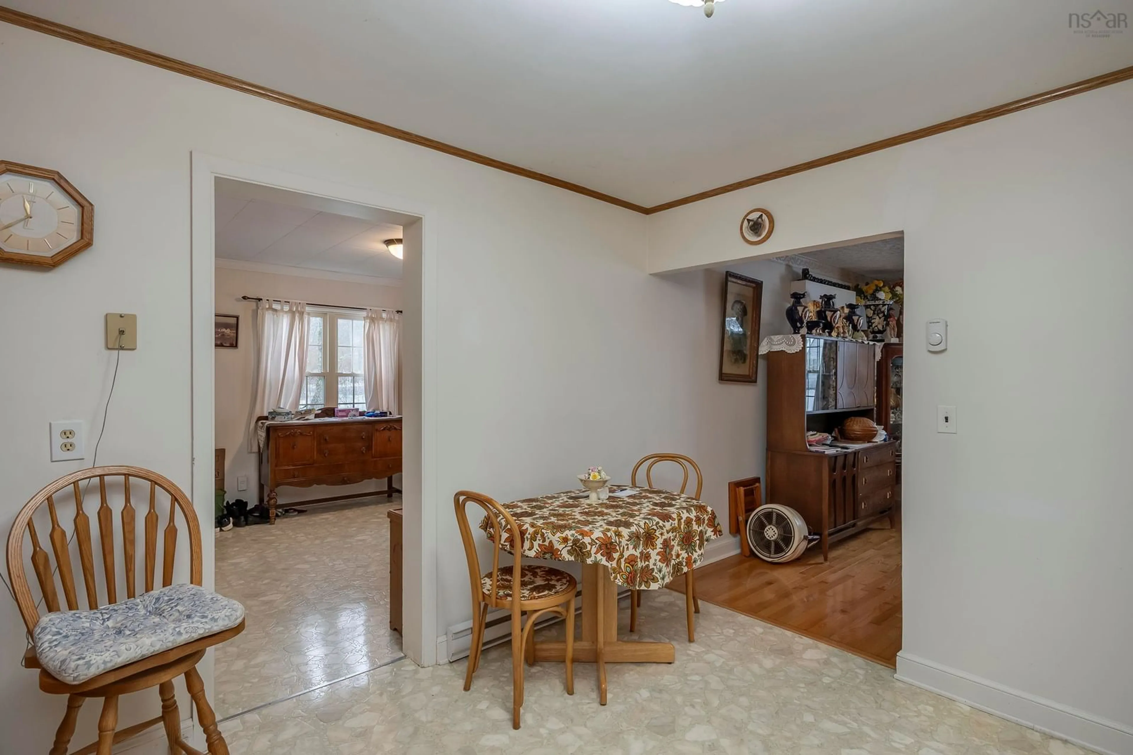 Dining room, wood floors, cottage for 122 Maple Ave, Berwick Nova Scotia B0P 1E0