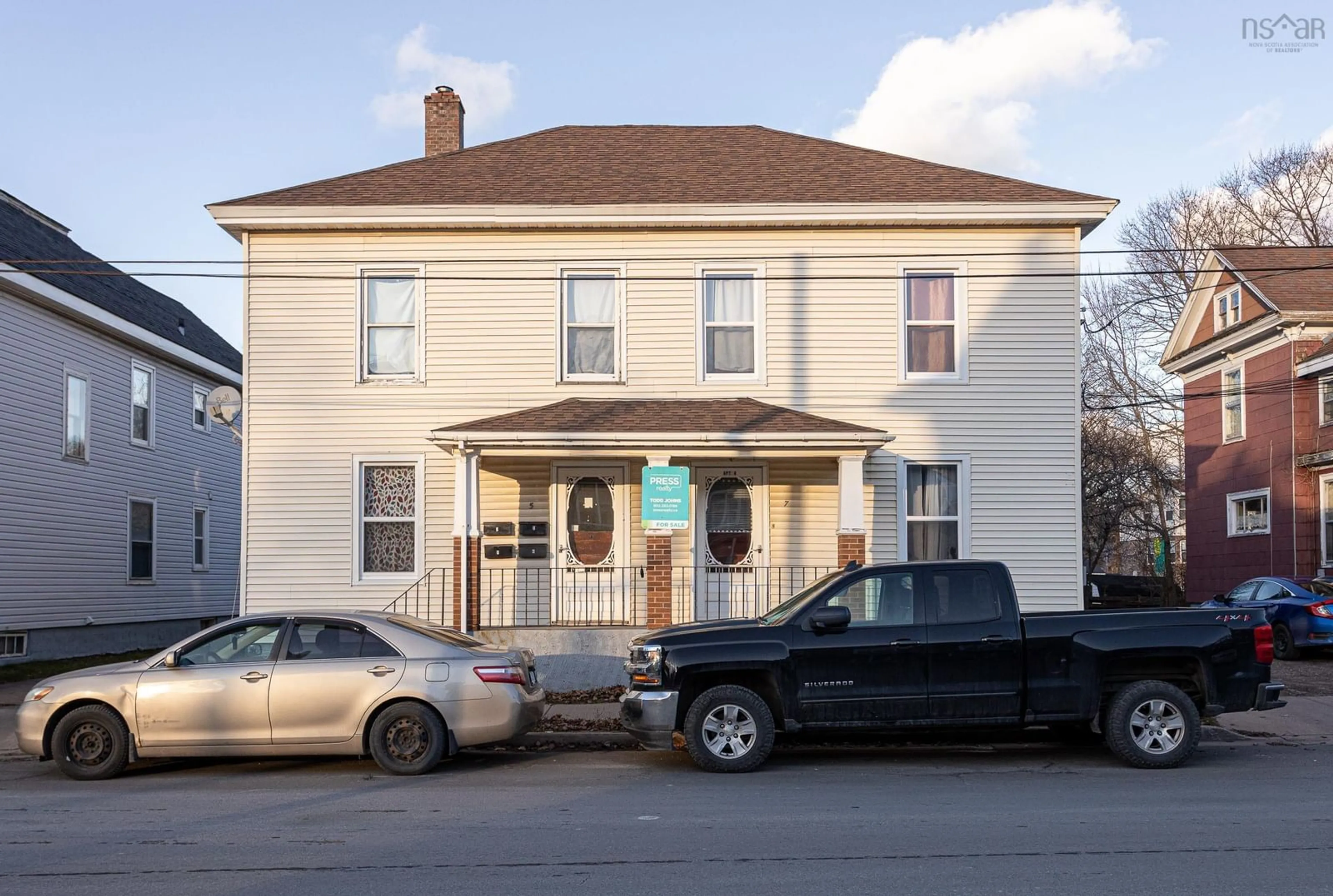 A pic from exterior of the house or condo, the front or back of building for 5 Victoria St, Truro Nova Scotia B2N 1Y5