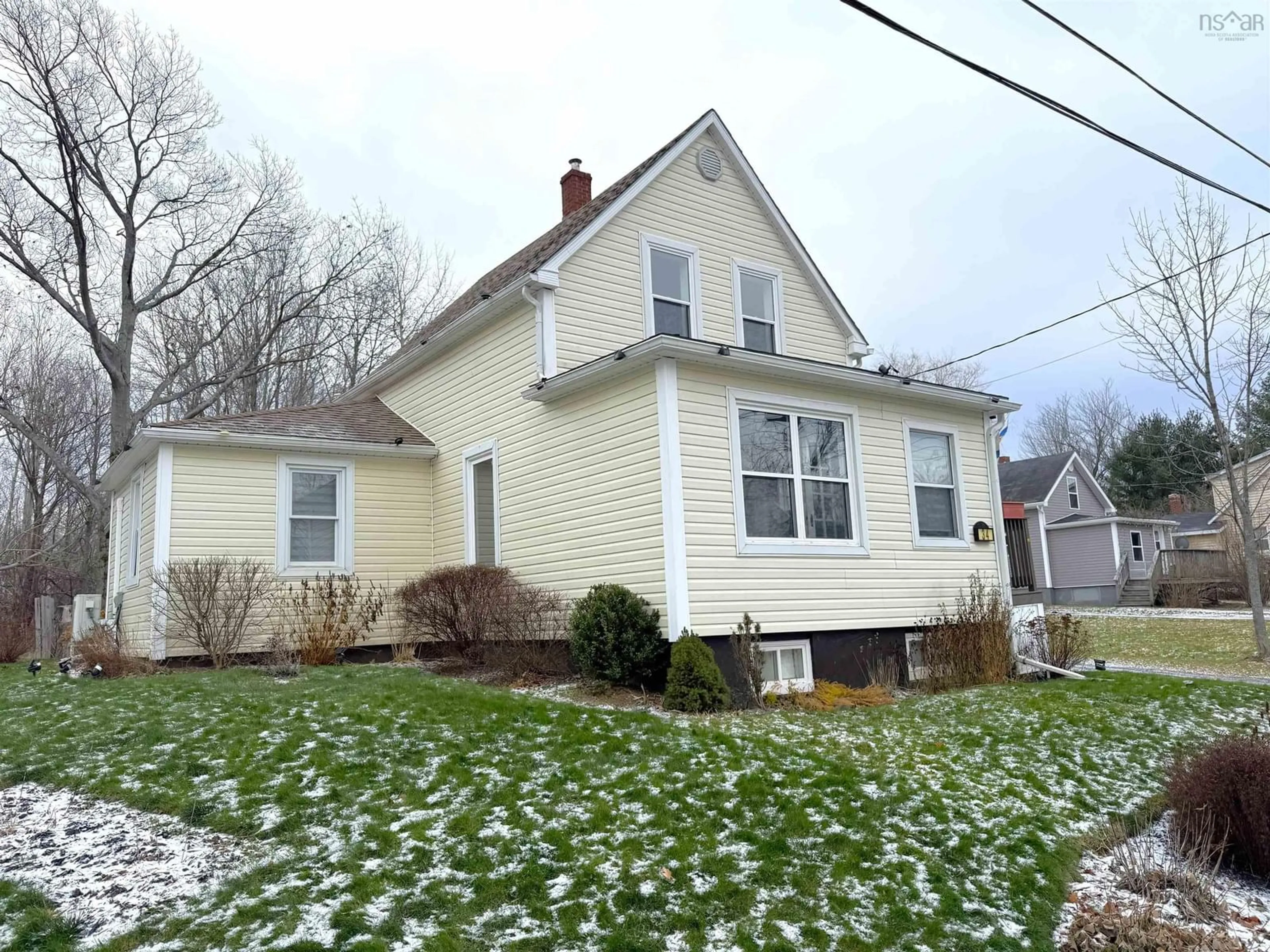 Frontside or backside of a home, cottage for 34 Park St, Trenton Nova Scotia B0K 1X0