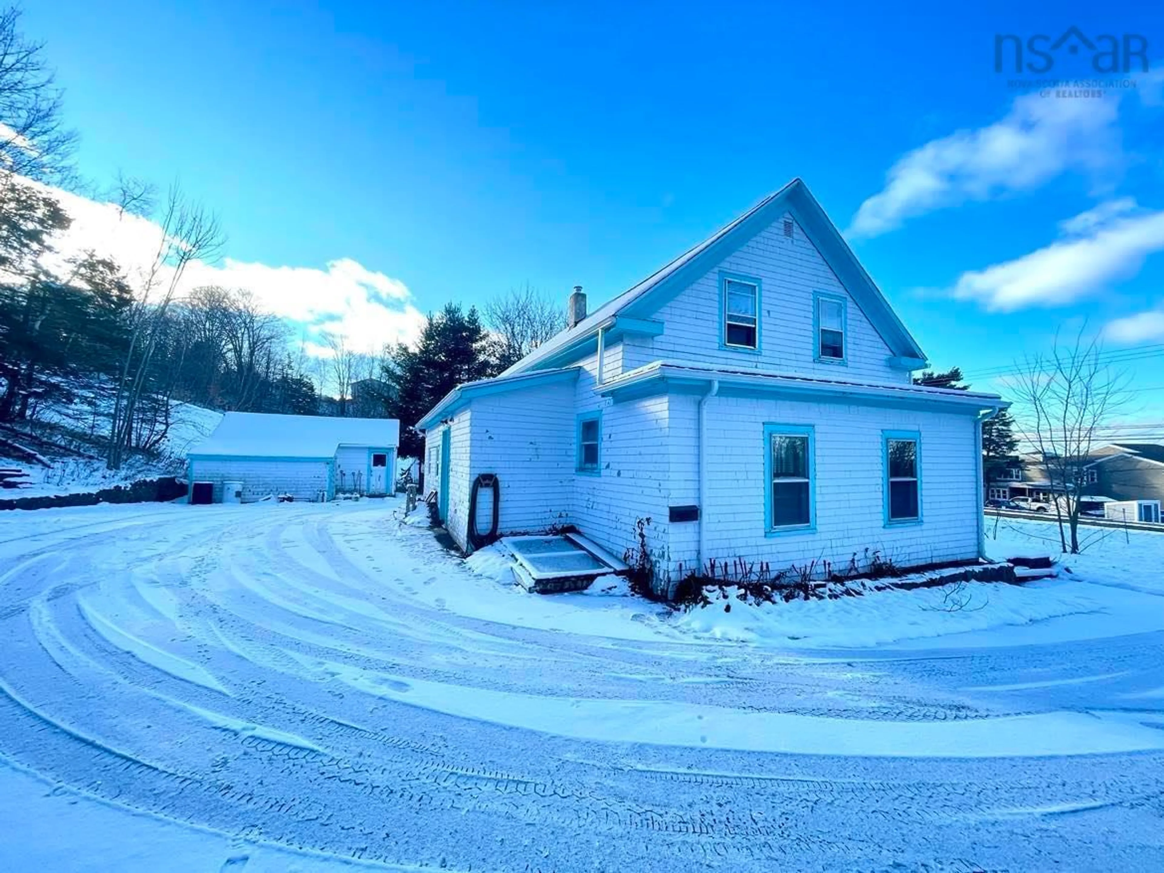 A pic from outside/outdoor area/front of a property/back of a property/a pic from drone, building for 5806 Prospect Rd, New Minas Nova Scotia B4N 3K4