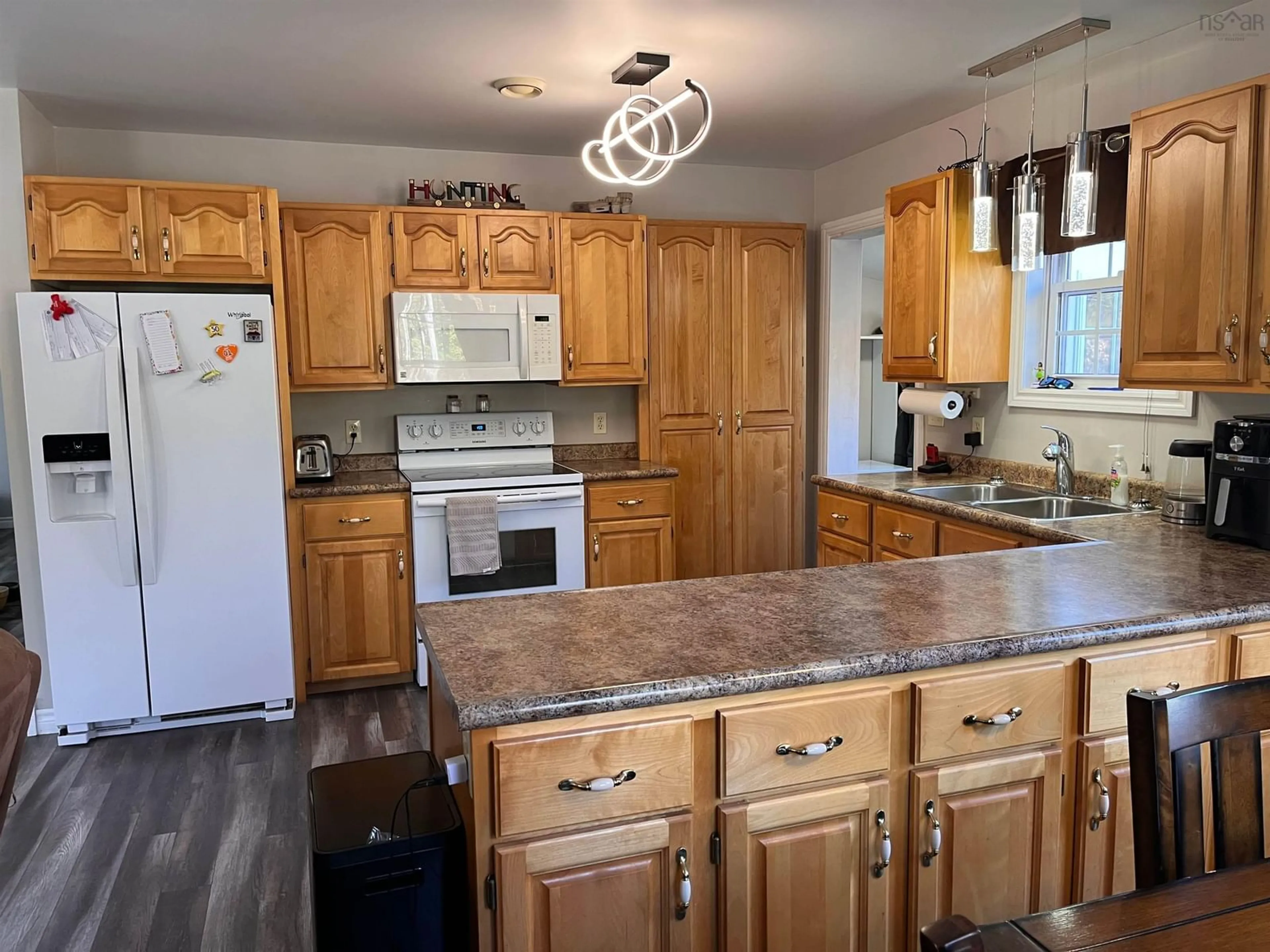 Open concept kitchen, unknown for 835 Highway 203, Kemptville Nova Scotia B5A 5R3