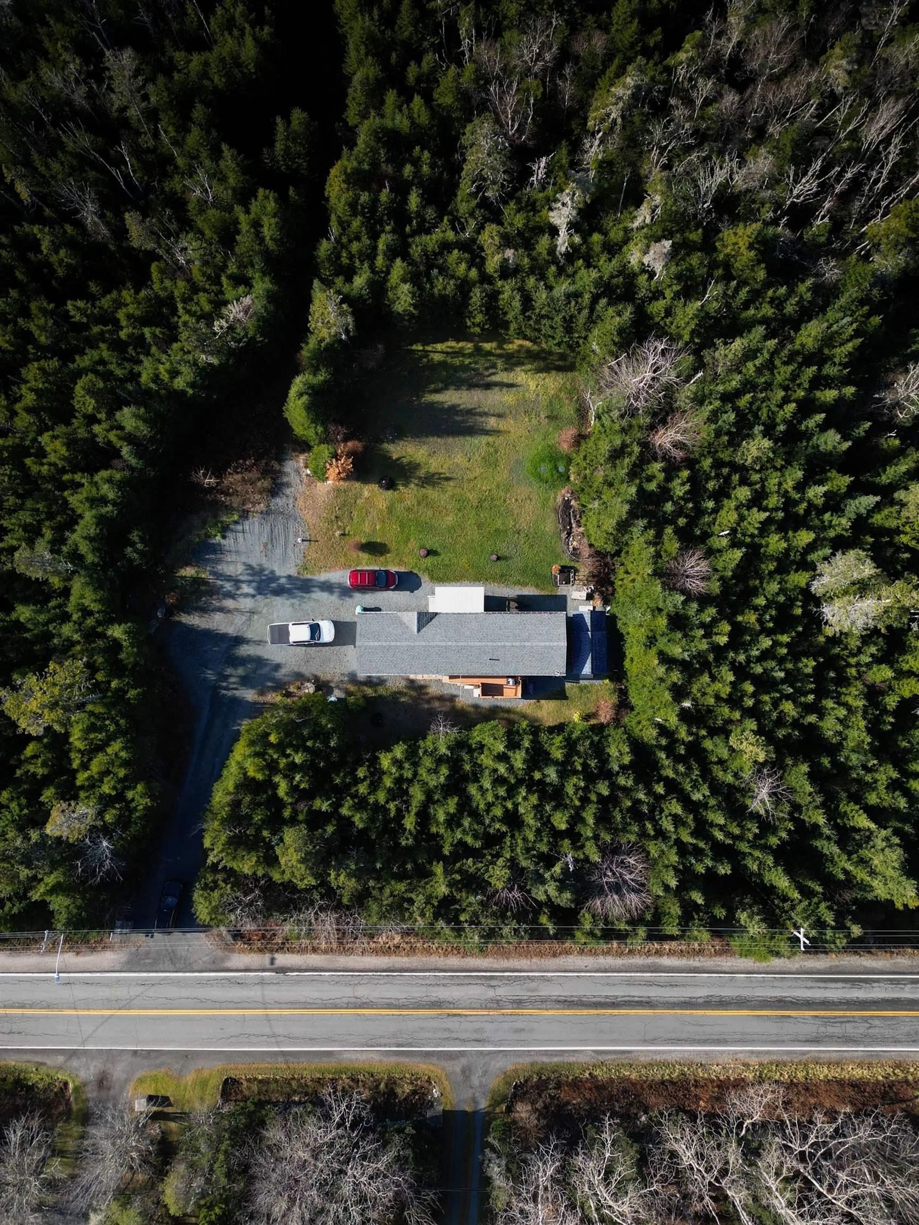 A pic from outside/outdoor area/front of a property/back of a property/a pic from drone, street for 9408 Peggy's Cove Rd, Hackett's Cove Nova Scotia B3Z 3N2