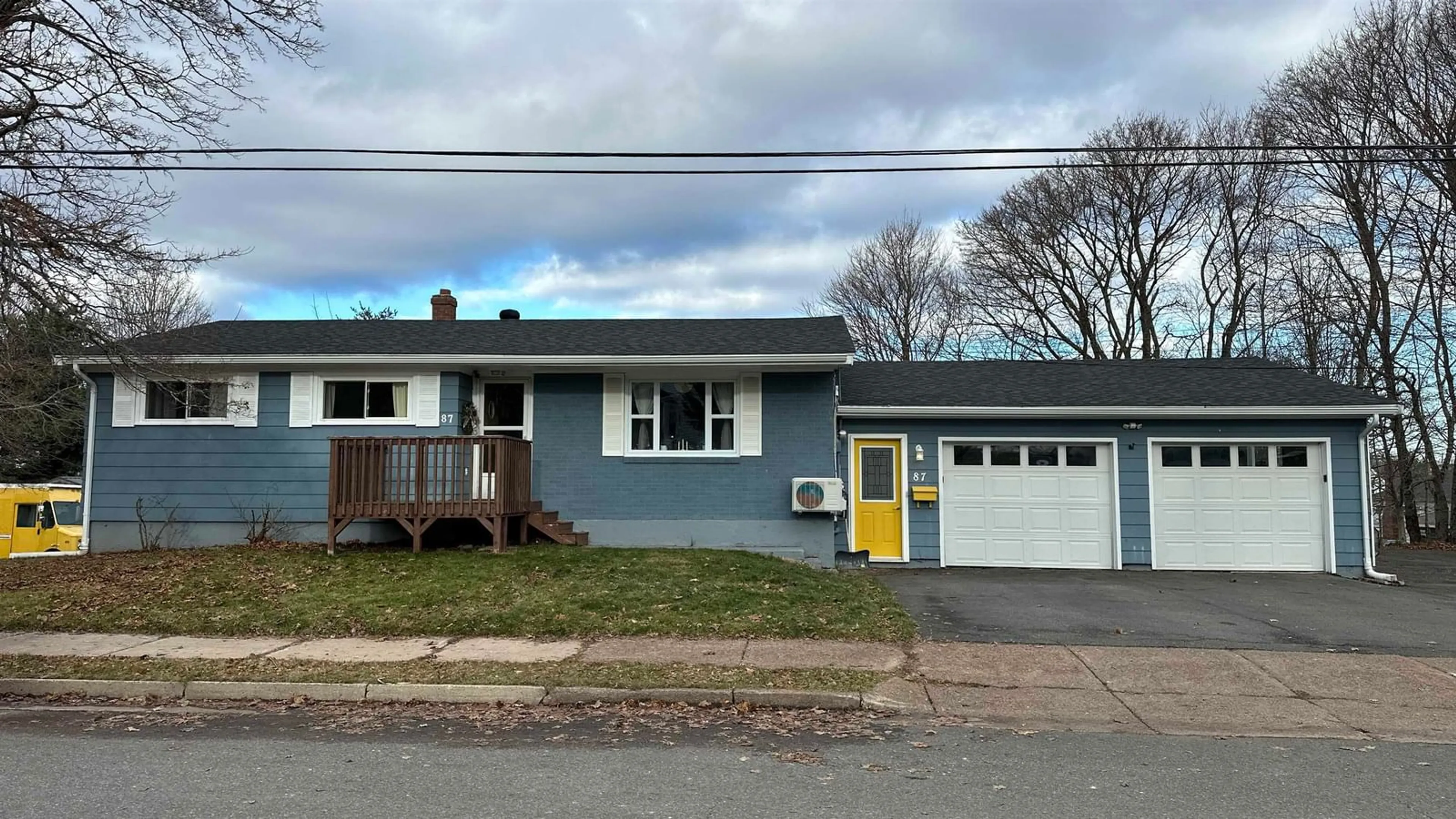 Home with vinyl exterior material, street for 87 Alice St, Truro Nova Scotia B2N 2M8