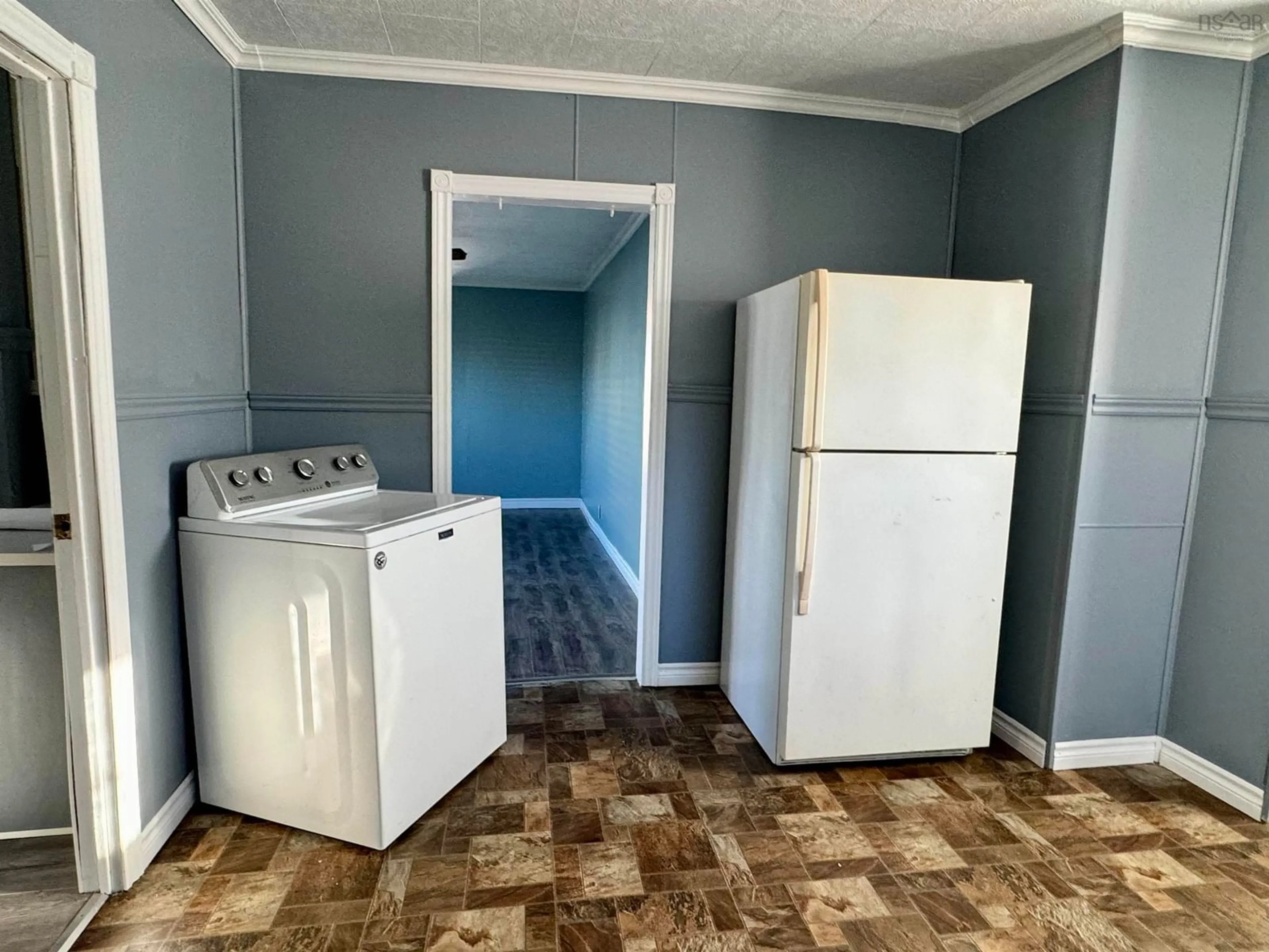 Laundry room for 192 Seaview St, Glace Bay Nova Scotia B1A 1P5