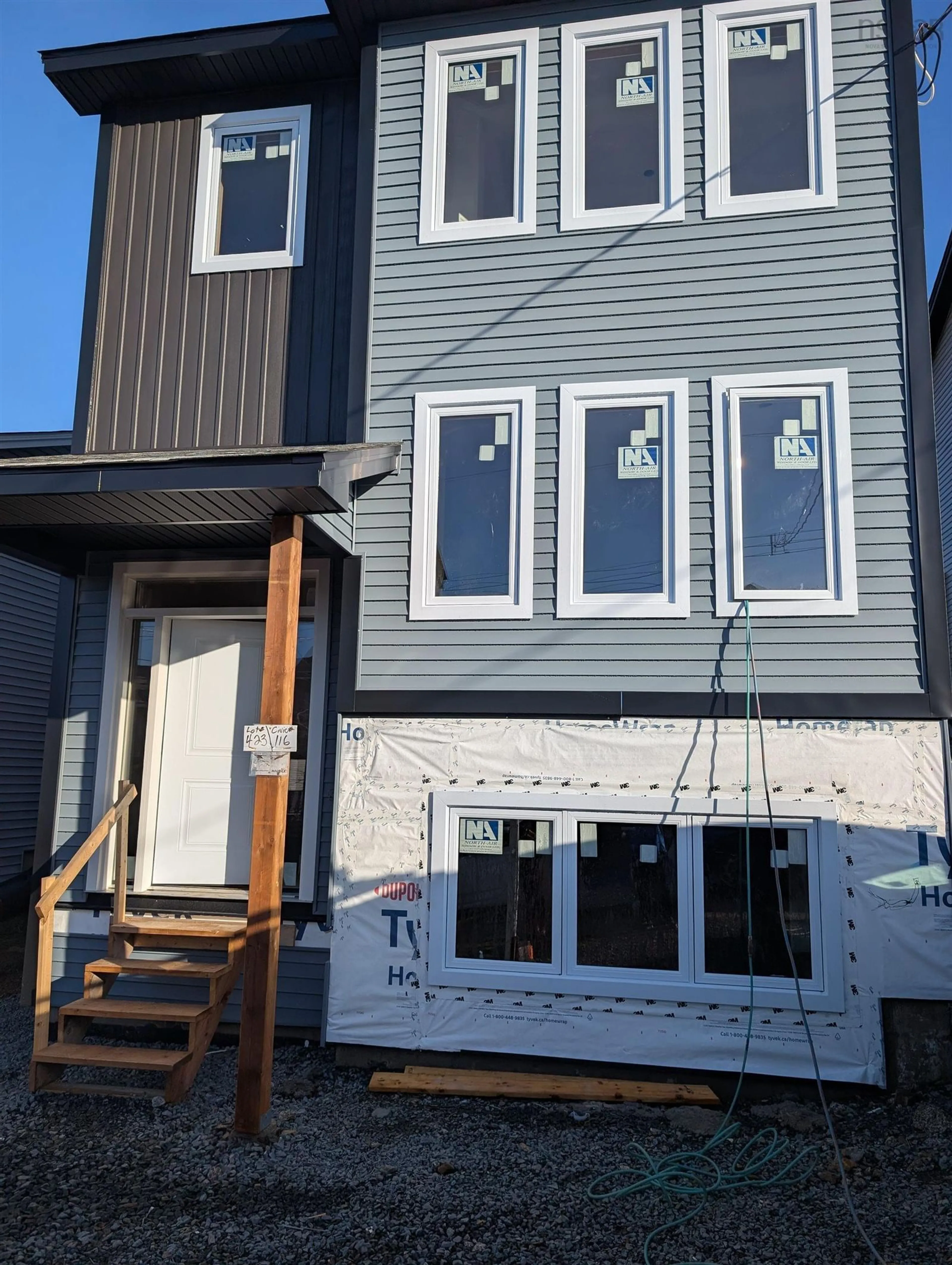 Home with vinyl exterior material, building for 116 Lier Ridge, Halifax Nova Scotia B3P 0C6