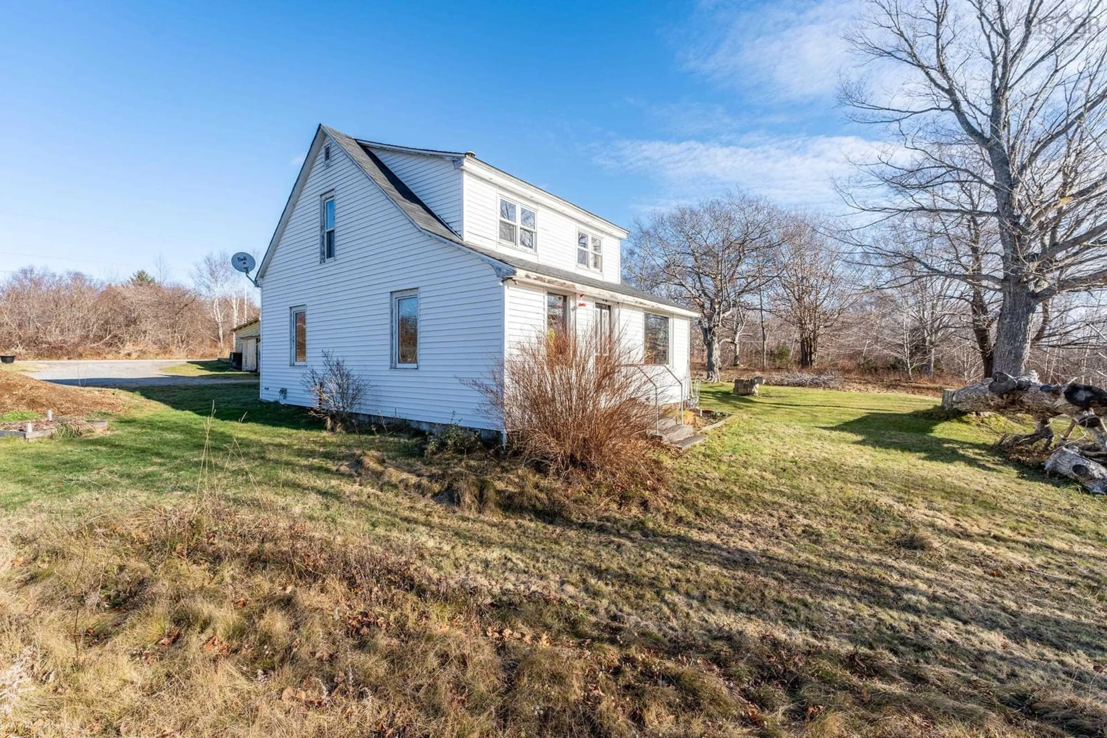 A pic from outside/outdoor area/front of a property/back of a property/a pic from drone, building for 57 Victoria Ave, Weymouth Nova Scotia B0W 3T0