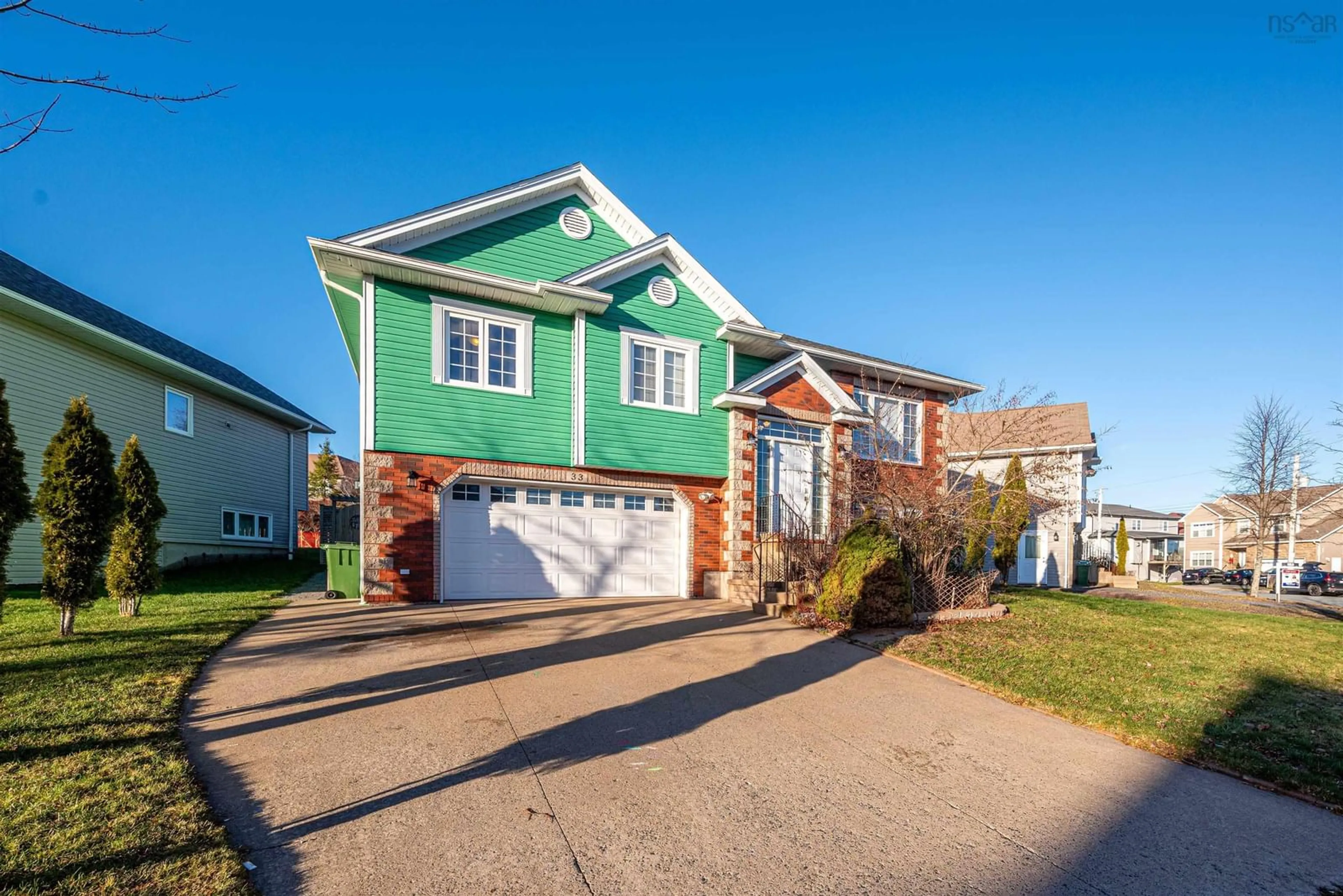 Home with vinyl exterior material, street for 33 Sentry Crt, Halifax Nova Scotia B3M 0B2