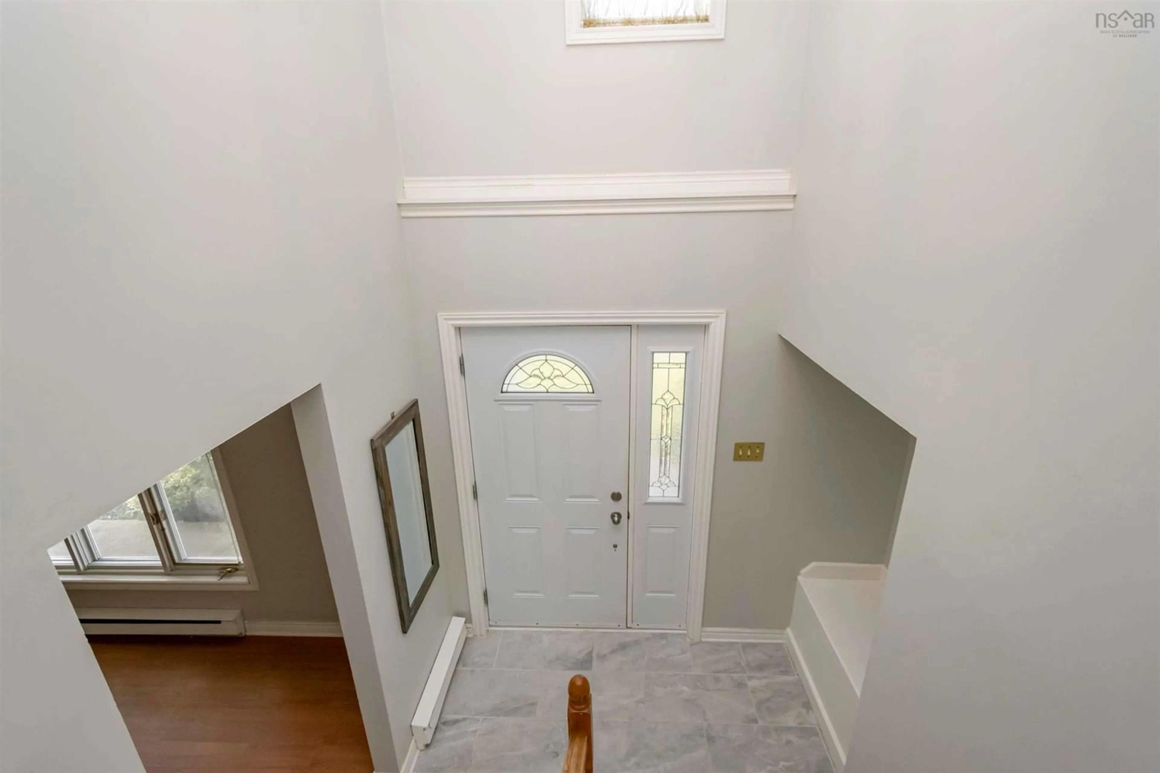 Indoor foyer for 671 Basinview Dr, Bedford Nova Scotia B4A 3E8