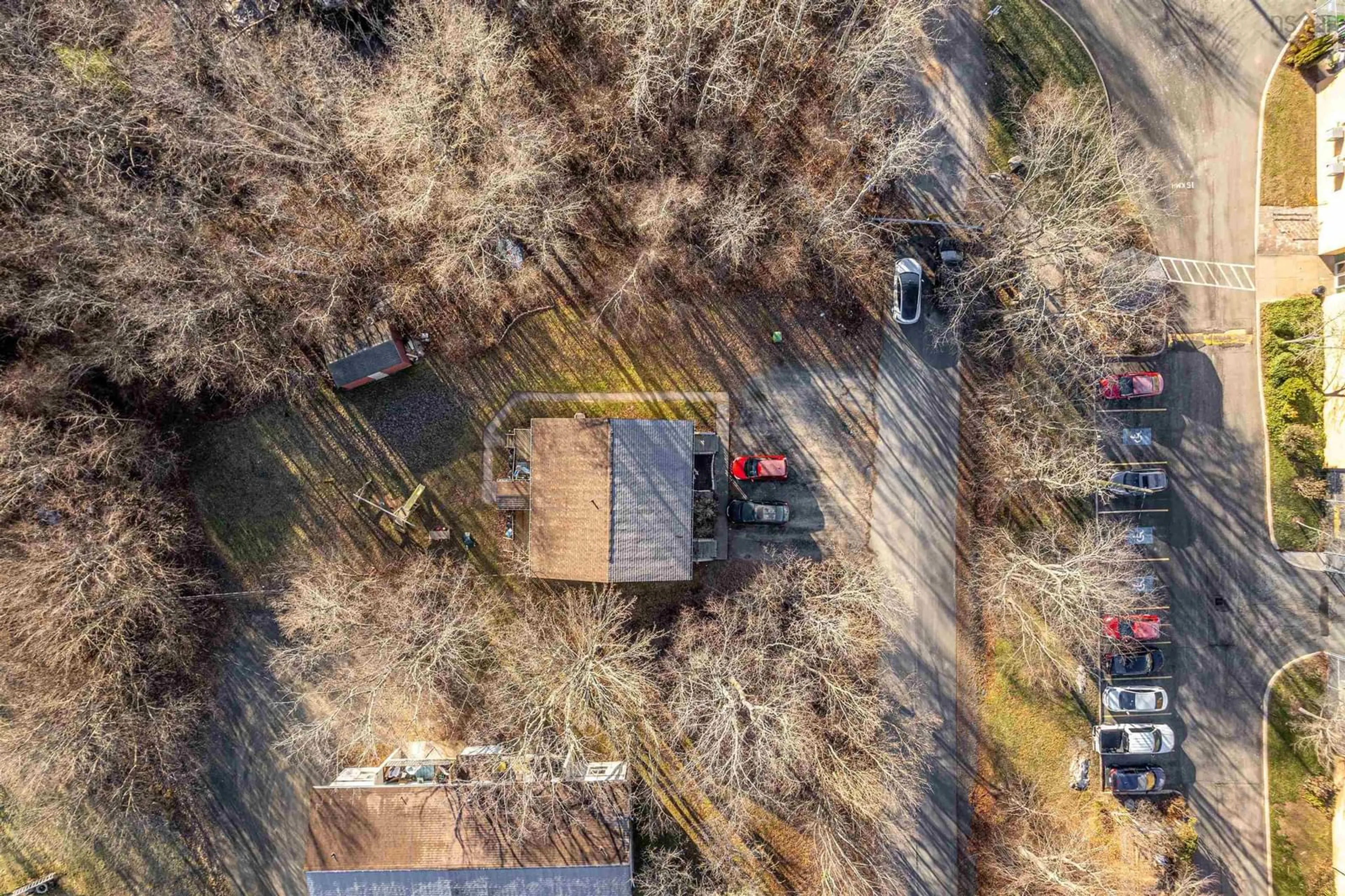 A pic from outside/outdoor area/front of a property/back of a property/a pic from drone, street for 312 Morton St, Kentville Nova Scotia B4N 4S9