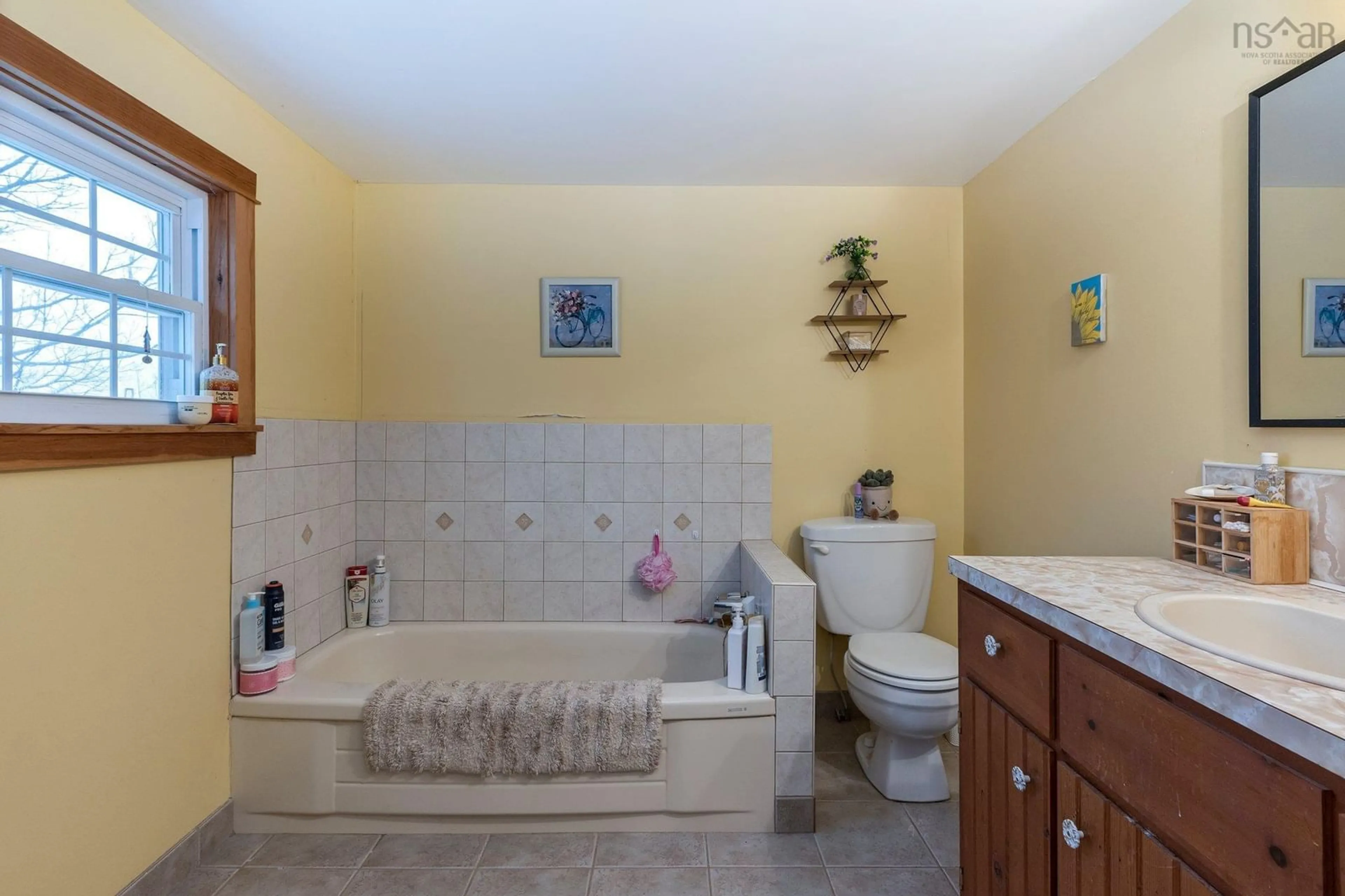 Standard bathroom, ceramic/tile floor for 894 Morden Rd, Weltons Corner Nova Scotia B0P 1C0