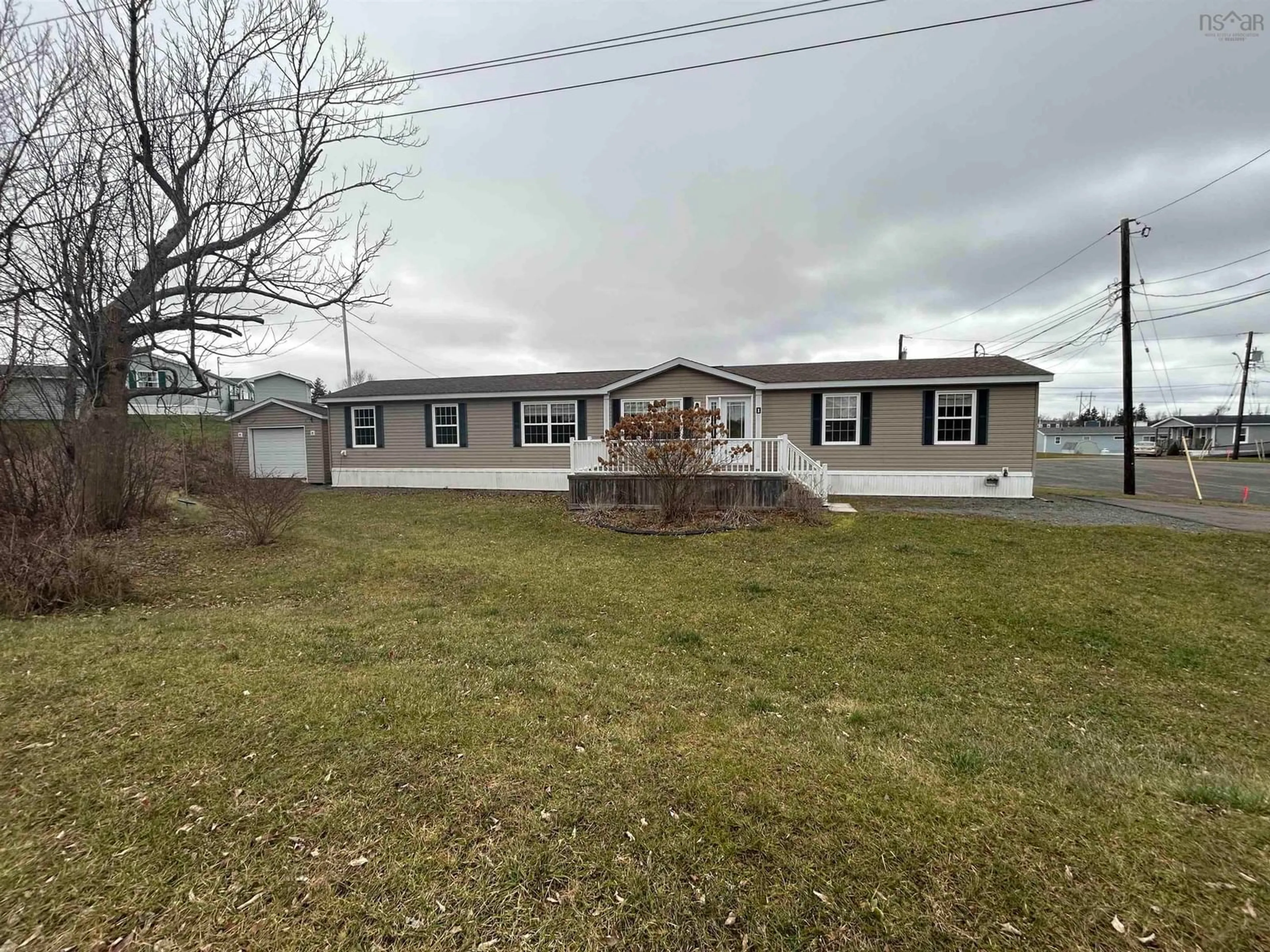 A pic from outside/outdoor area/front of a property/back of a property/a pic from drone, unknown for 1 Crowell Crescent, Antigonish County Nova Scotia B2G 2V9