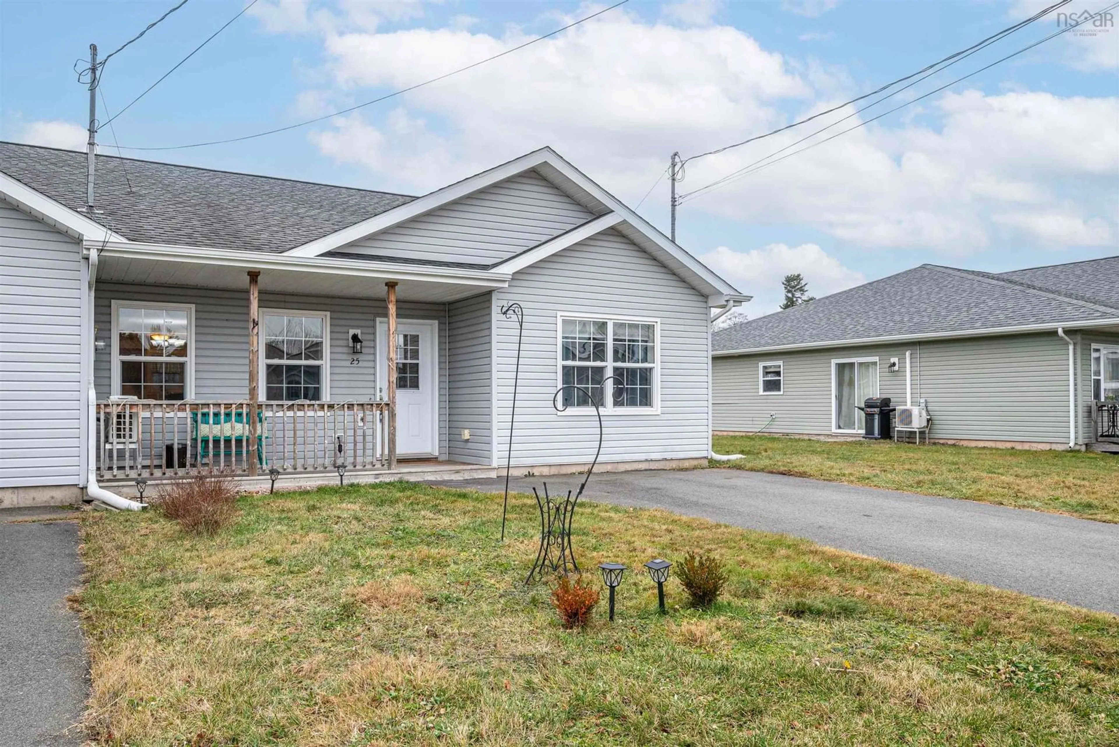 Home with vinyl exterior material, street for 25 Fairbanks Ave, Greenwich Nova Scotia B4P 0B6