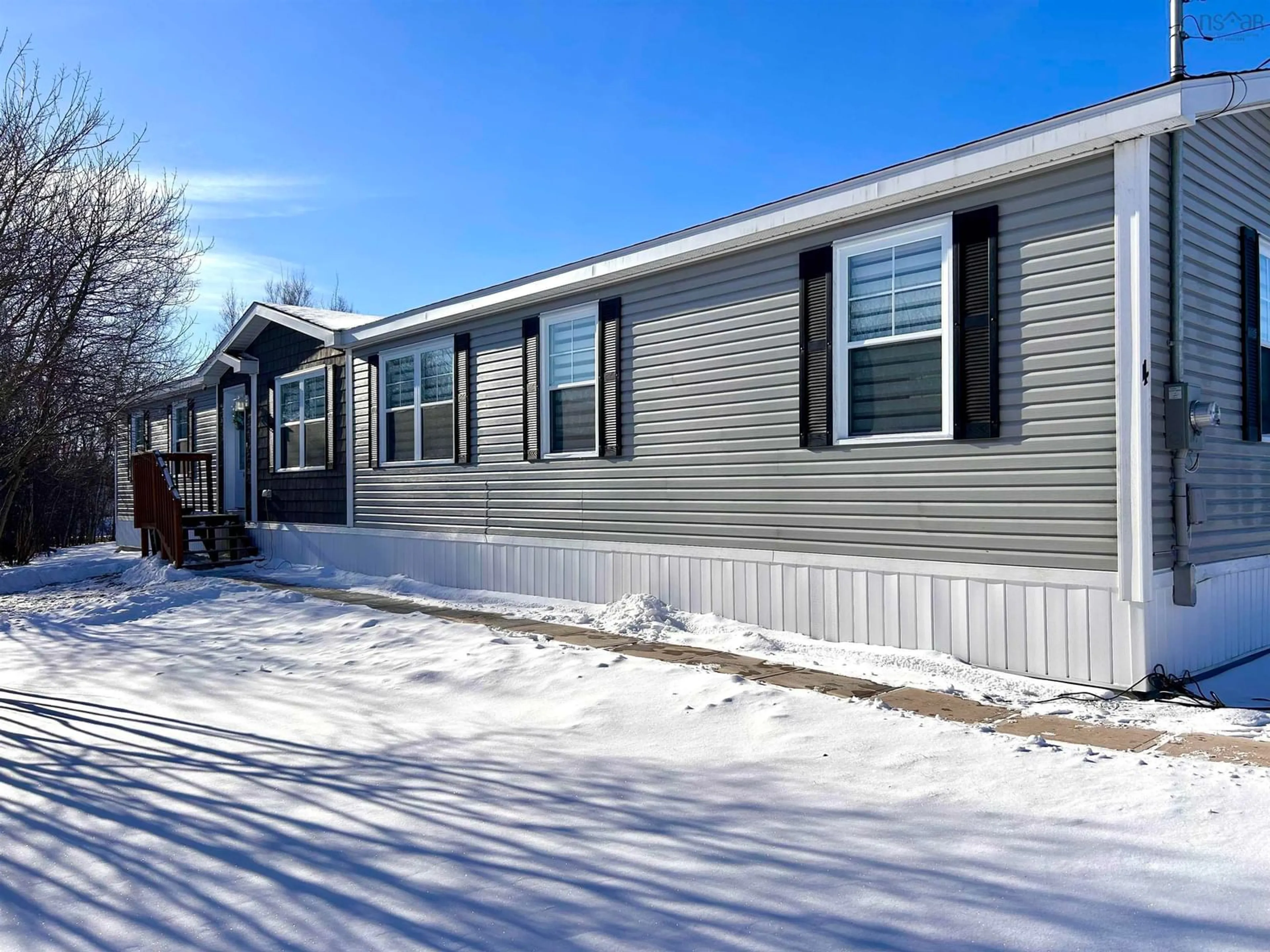 Home with vinyl exterior material, street for 4 Cambridge Crt, Amherst Nova Scotia B4H 0B7