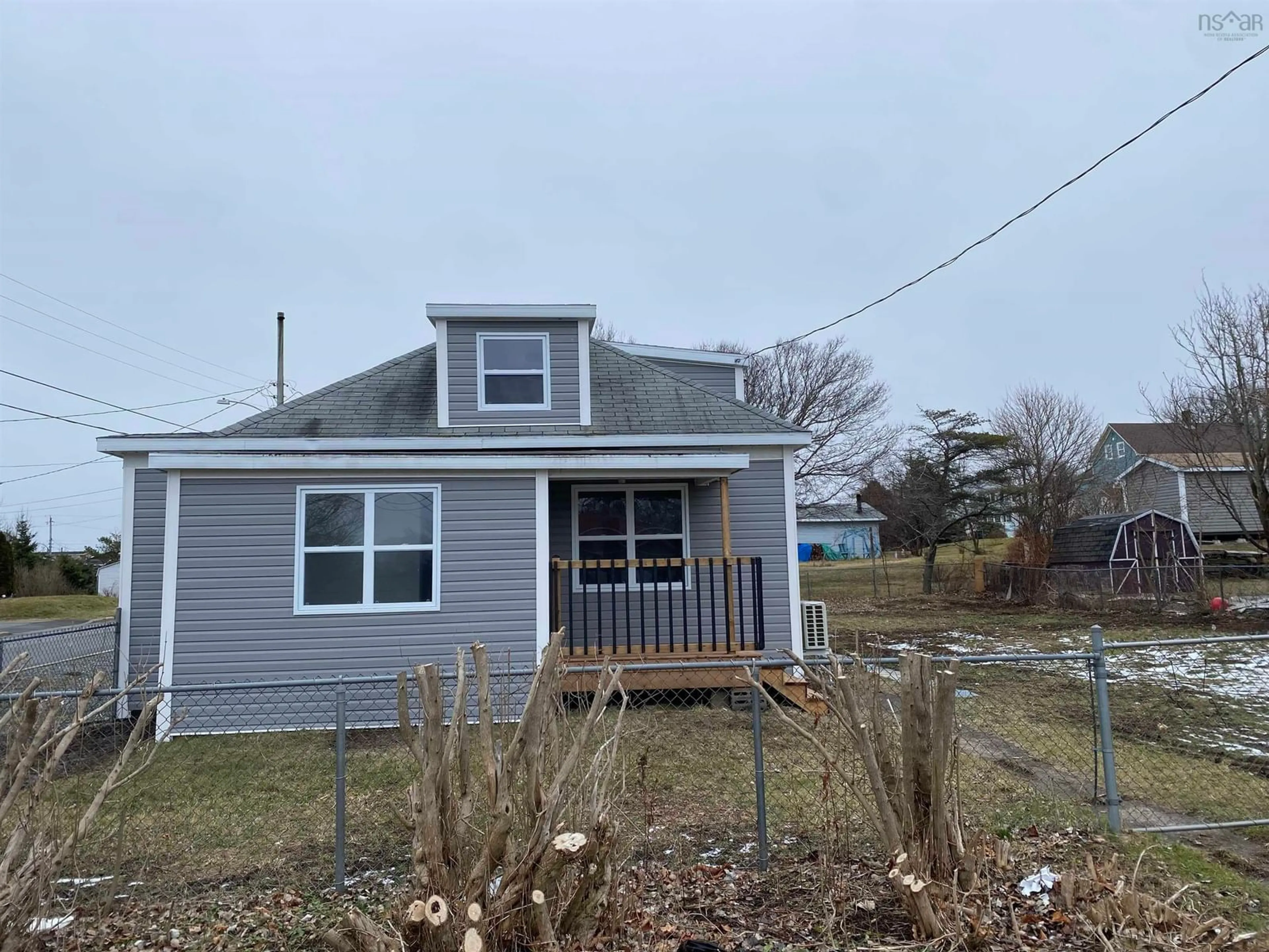 Unknown for 310 Mahon St, New Waterford Nova Scotia B1H 3H3