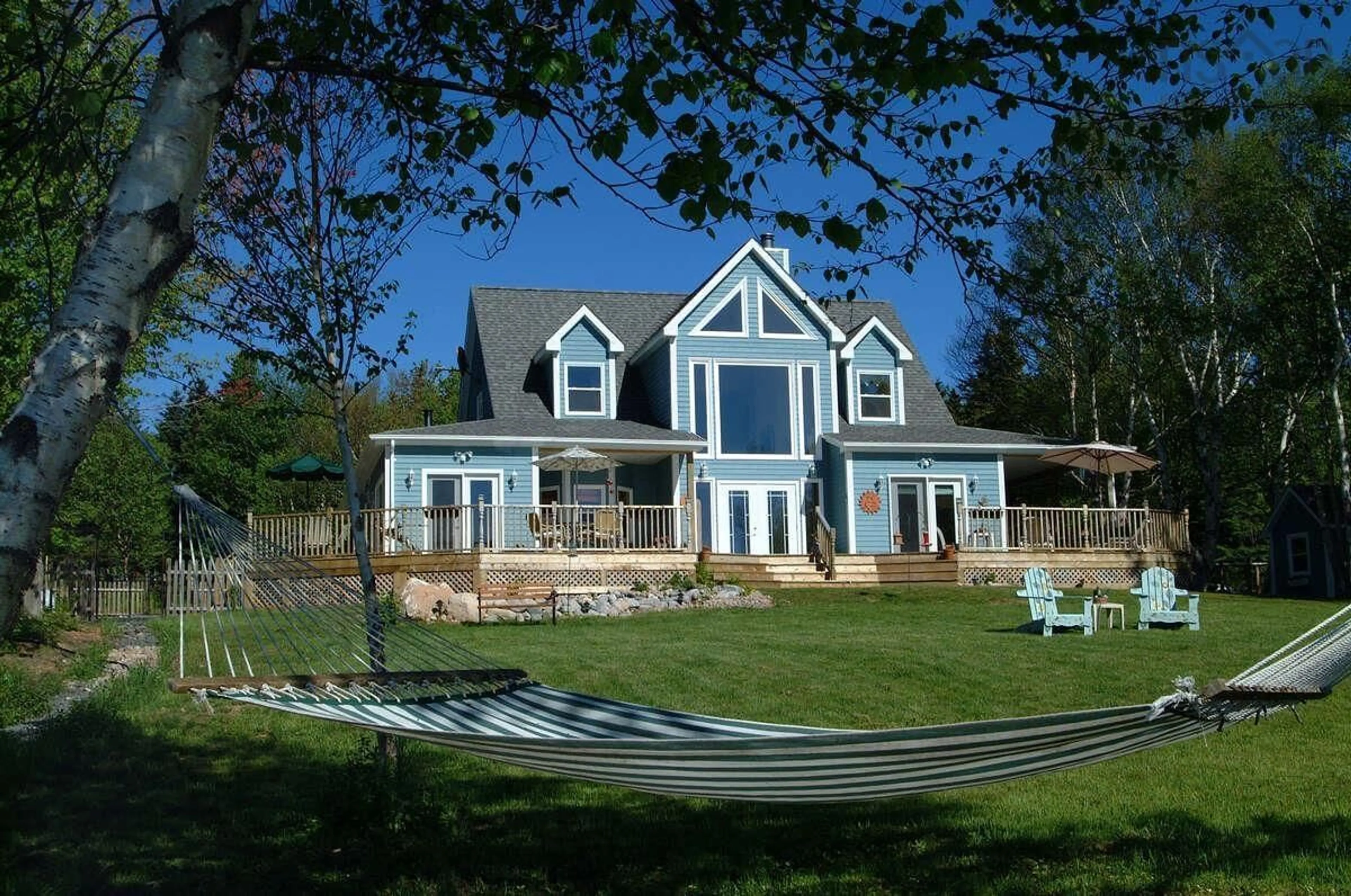 Home with vinyl exterior material, water/lake/river/ocean view for 45227 Cabot Trail, North Shore Nova Scotia B0C 1H0