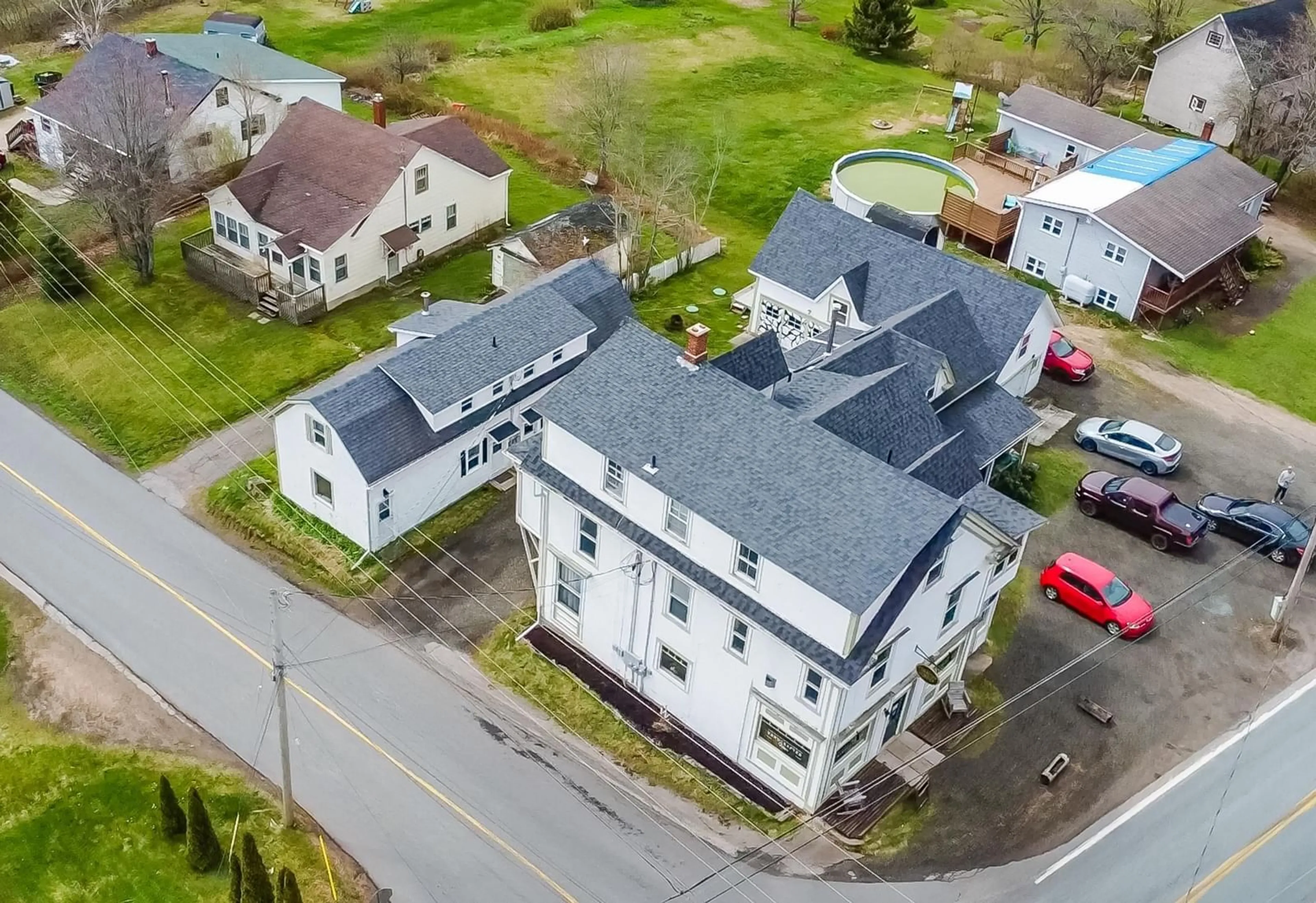 A pic from outside/outdoor area/front of a property/back of a property/a pic from drone, building for 10352 Highway 1, Paradise Nova Scotia B0S 1R0