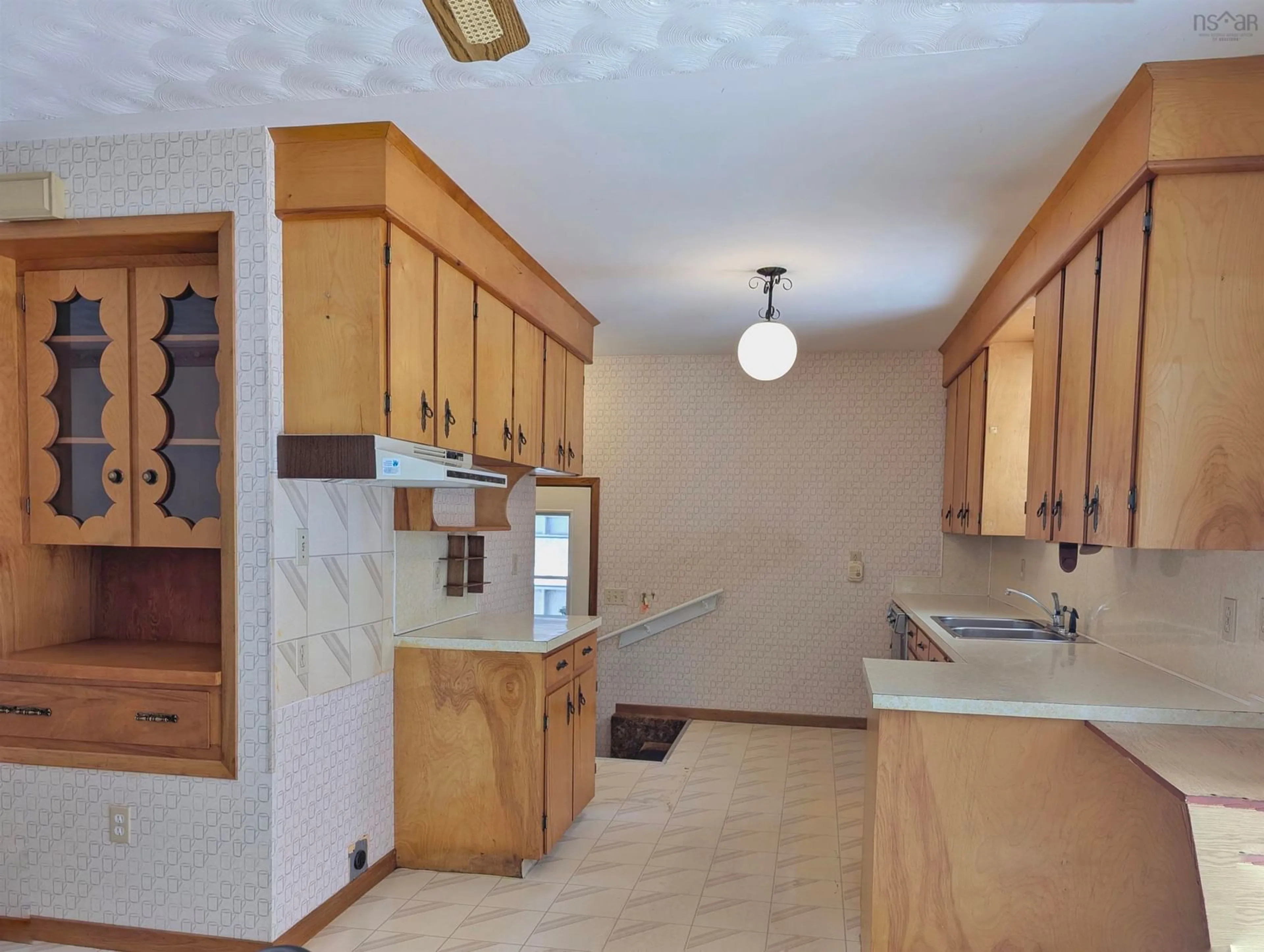 Standard kitchen, unknown for 1587 Annette St, Coldbrook Nova Scotia B4R 1A7