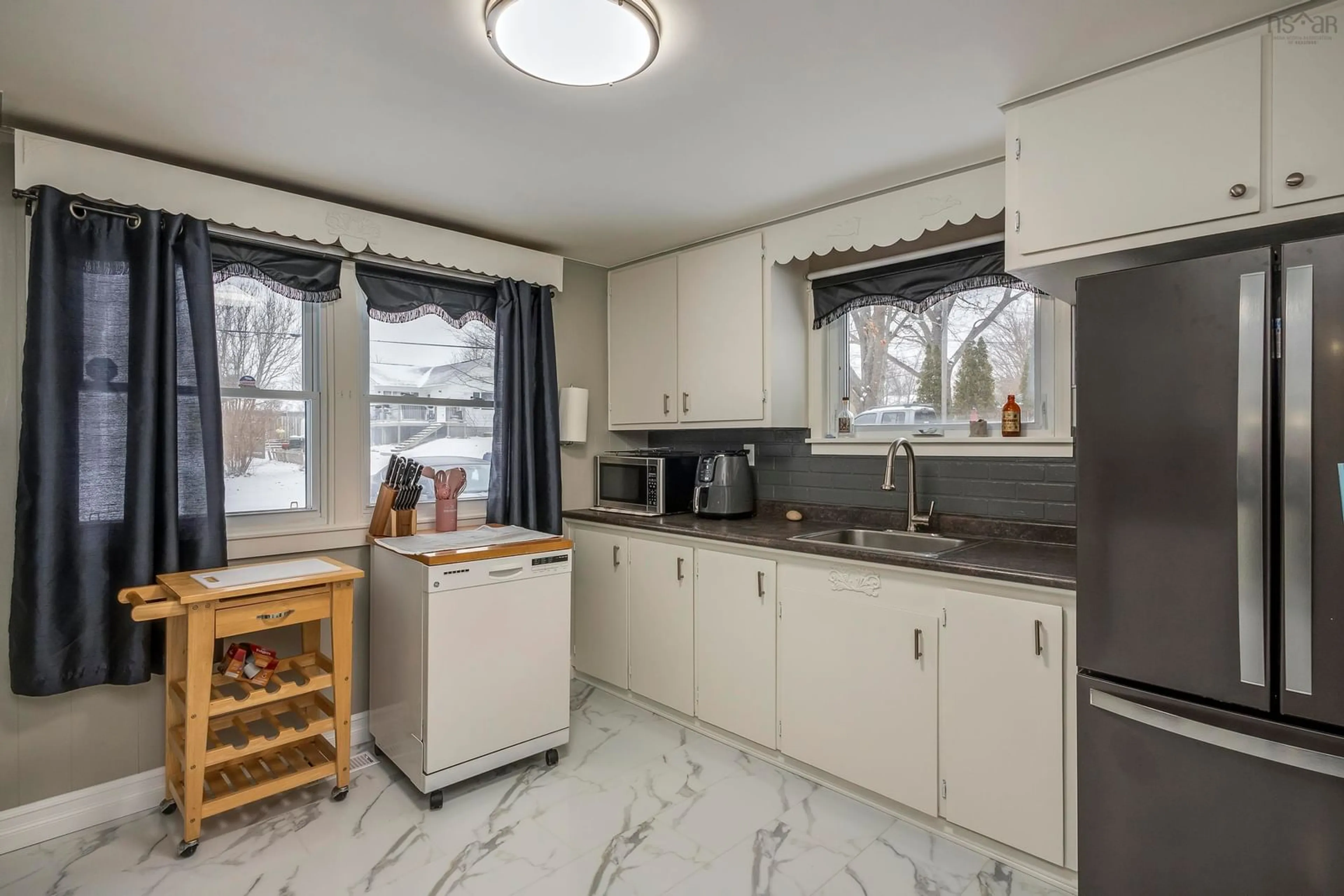 Standard kitchen, ceramic/tile floor for 1366 Spring Garden Rd, Kingston Nova Scotia B0P 1R0