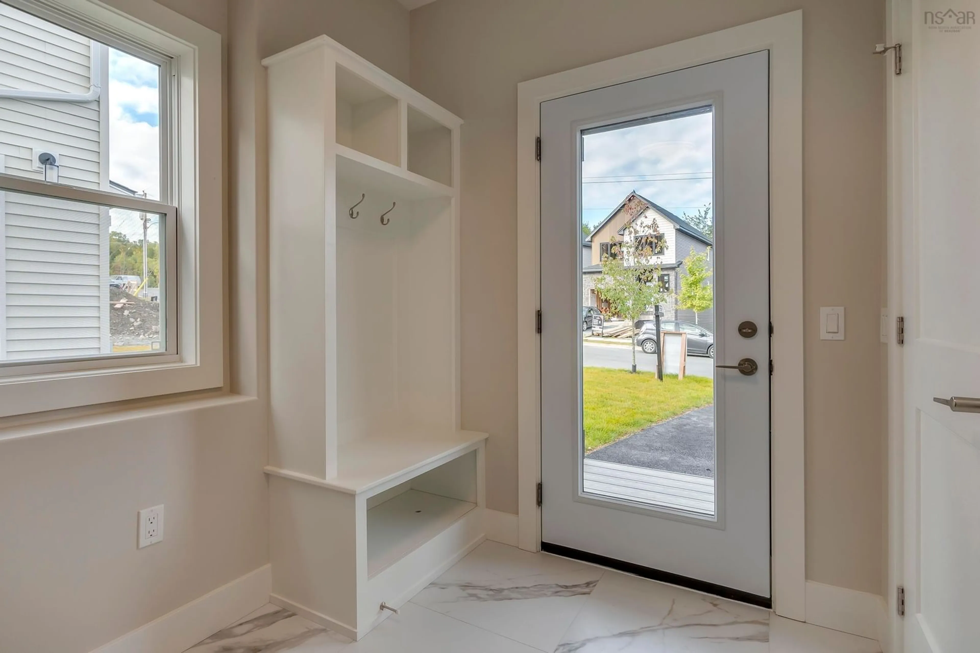 Indoor entryway for 50 Pearlgarden Close #PC-13, Dartmouth Nova Scotia B2X 2E8