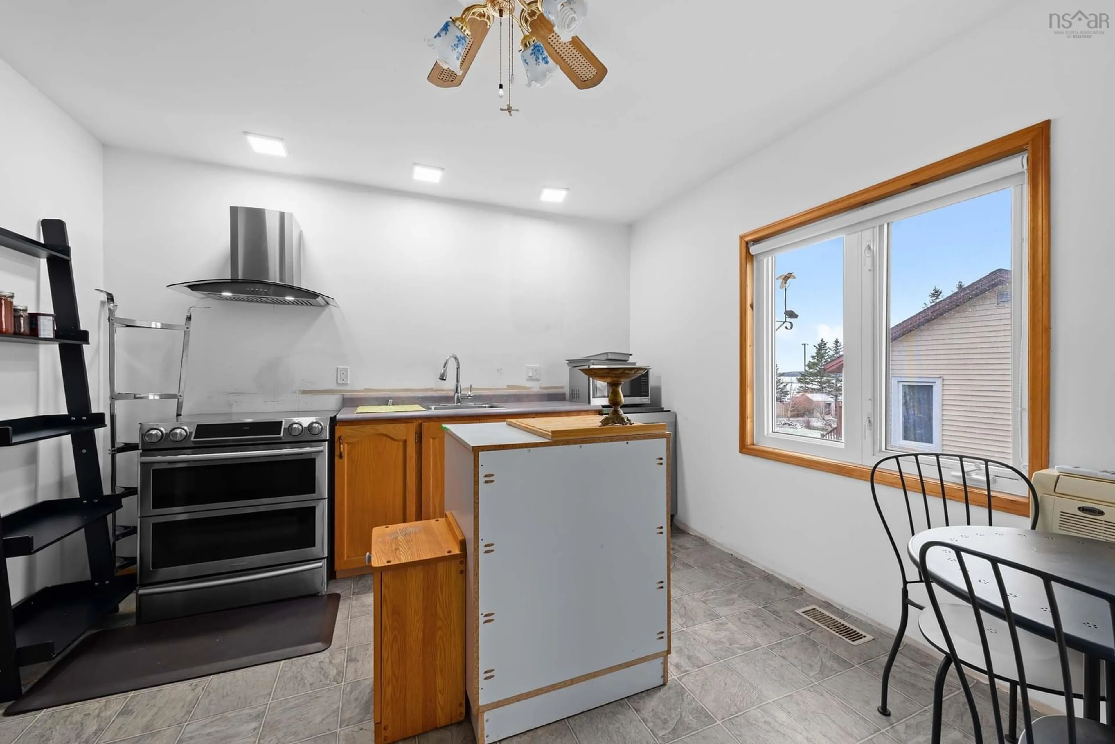 Standard kitchen, unknown for 93 Howard Ave, Eastern Passage Nova Scotia B3G 1M4