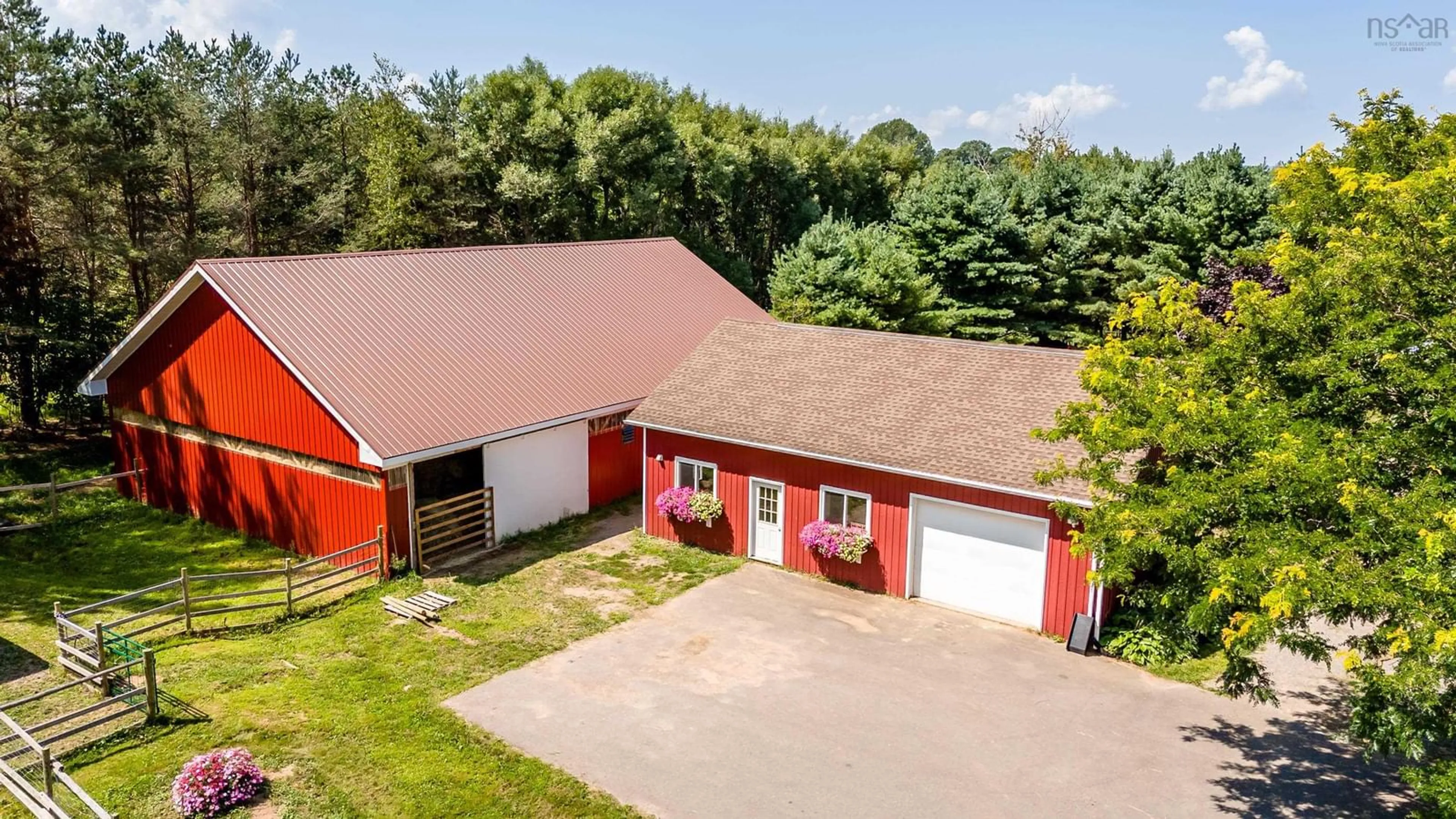 A pic from outside/outdoor area/front of a property/back of a property/a pic from drone, building for 317 Middle Dyke Rd, Chipmans Corner Nova Scotia B0P 1T0