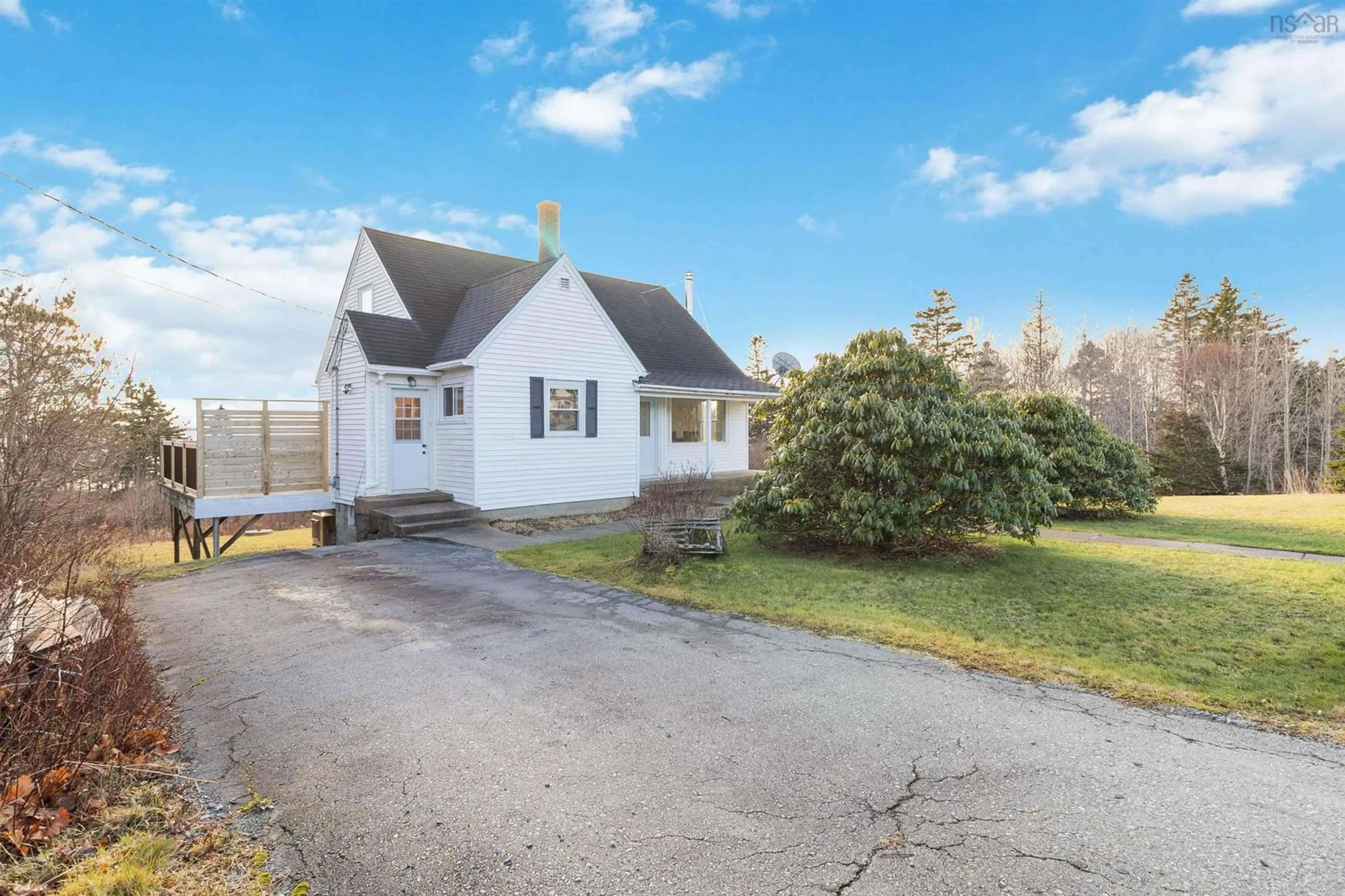 A pic from outside/outdoor area/front of a property/back of a property/a pic from drone, street for 6921 Highway 3, Hunts Point Nova Scotia B0T 1G0