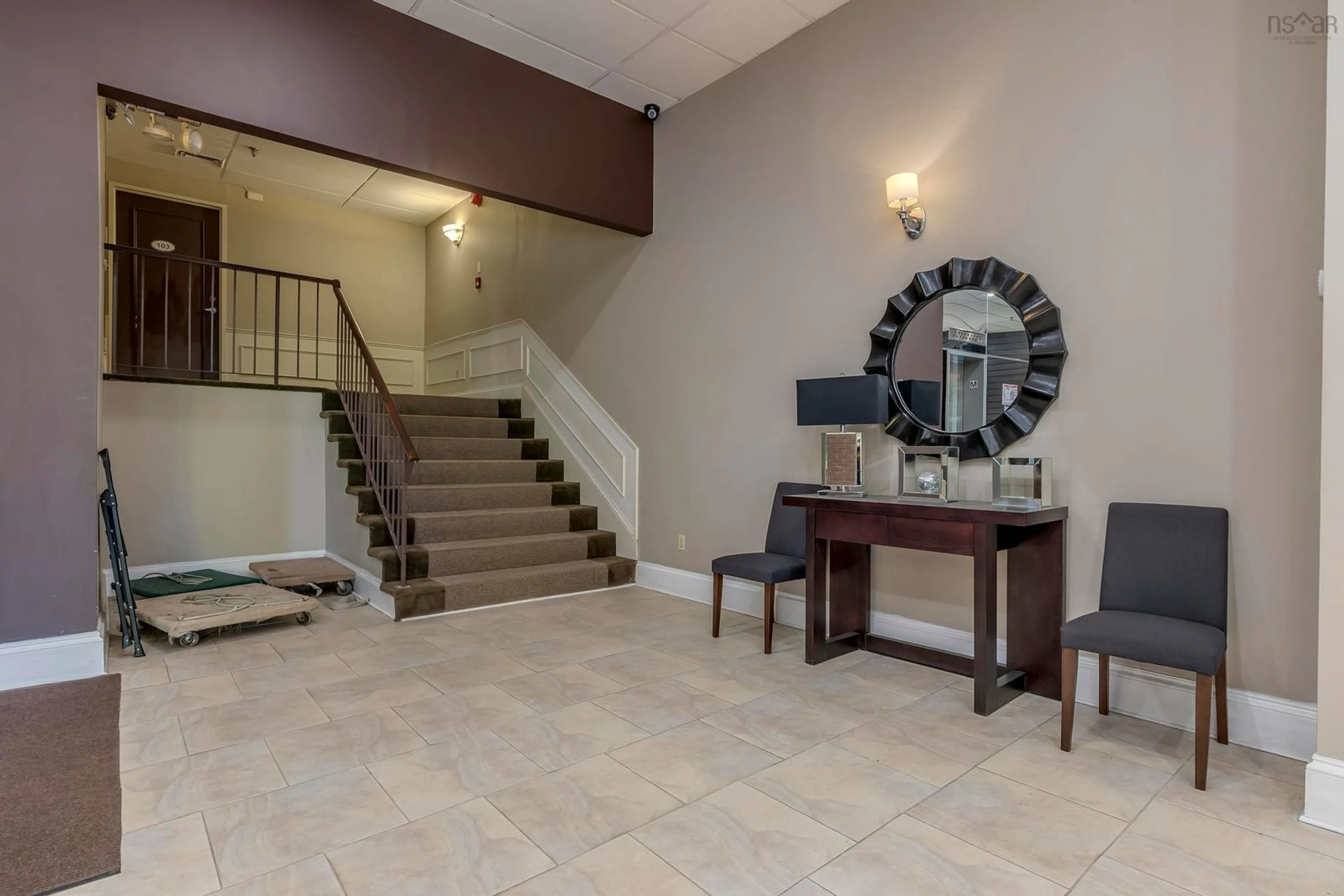 Indoor foyer for 6369 Coburg Rd #1703, Halifax Peninsula Nova Scotia B4H 4J7