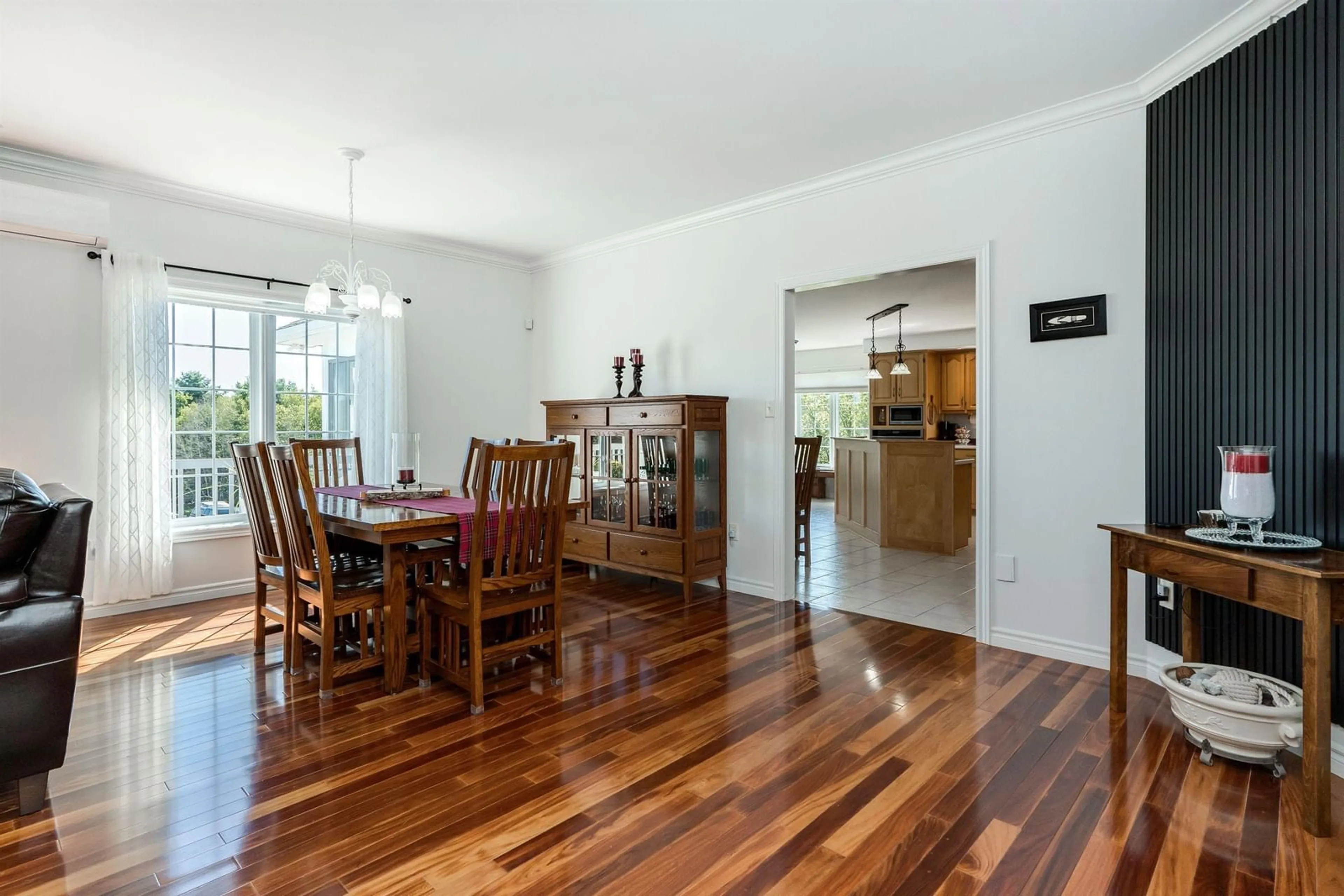 Dining room, wood/laminate floor for 111 Highway 2, Enfield Nova Scotia B2T 1C8