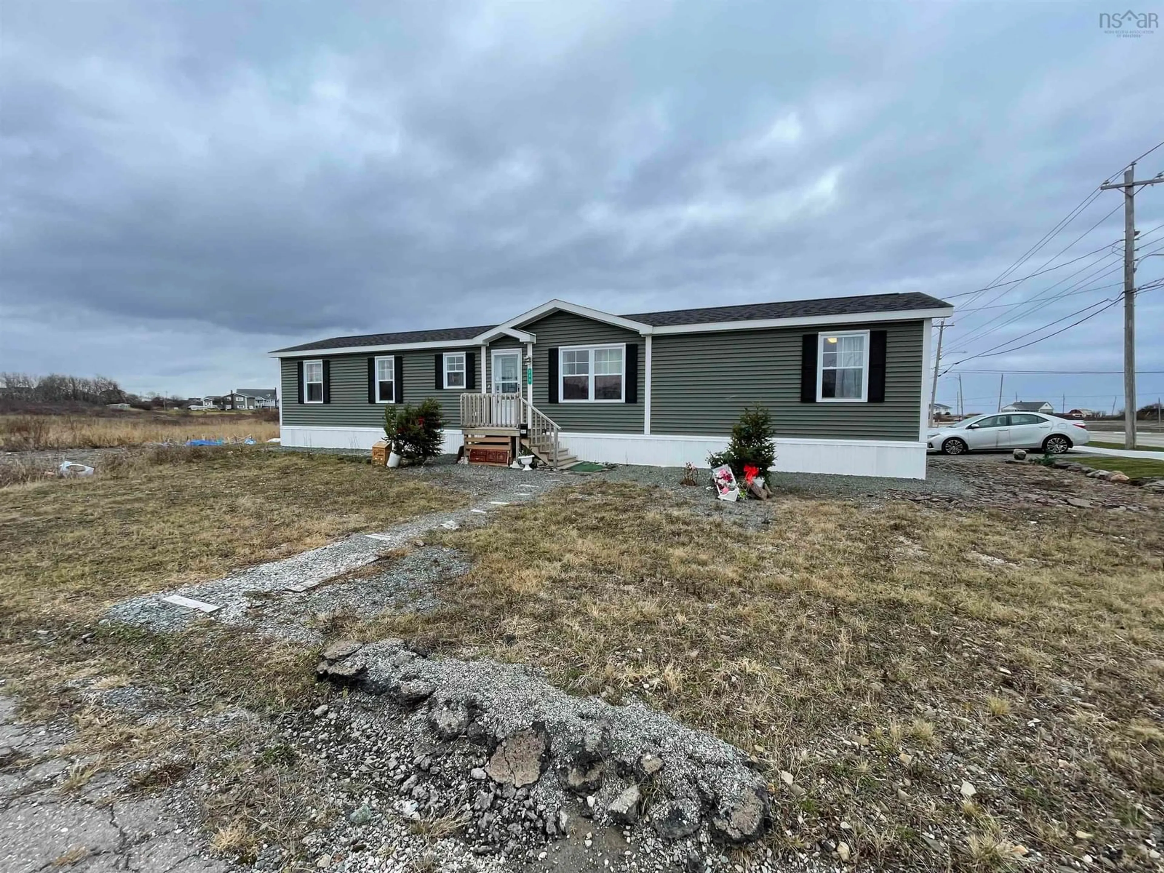 Home with vinyl exterior material, unknown for 265 West Ave, Glace Bay Nova Scotia B1A 0B9