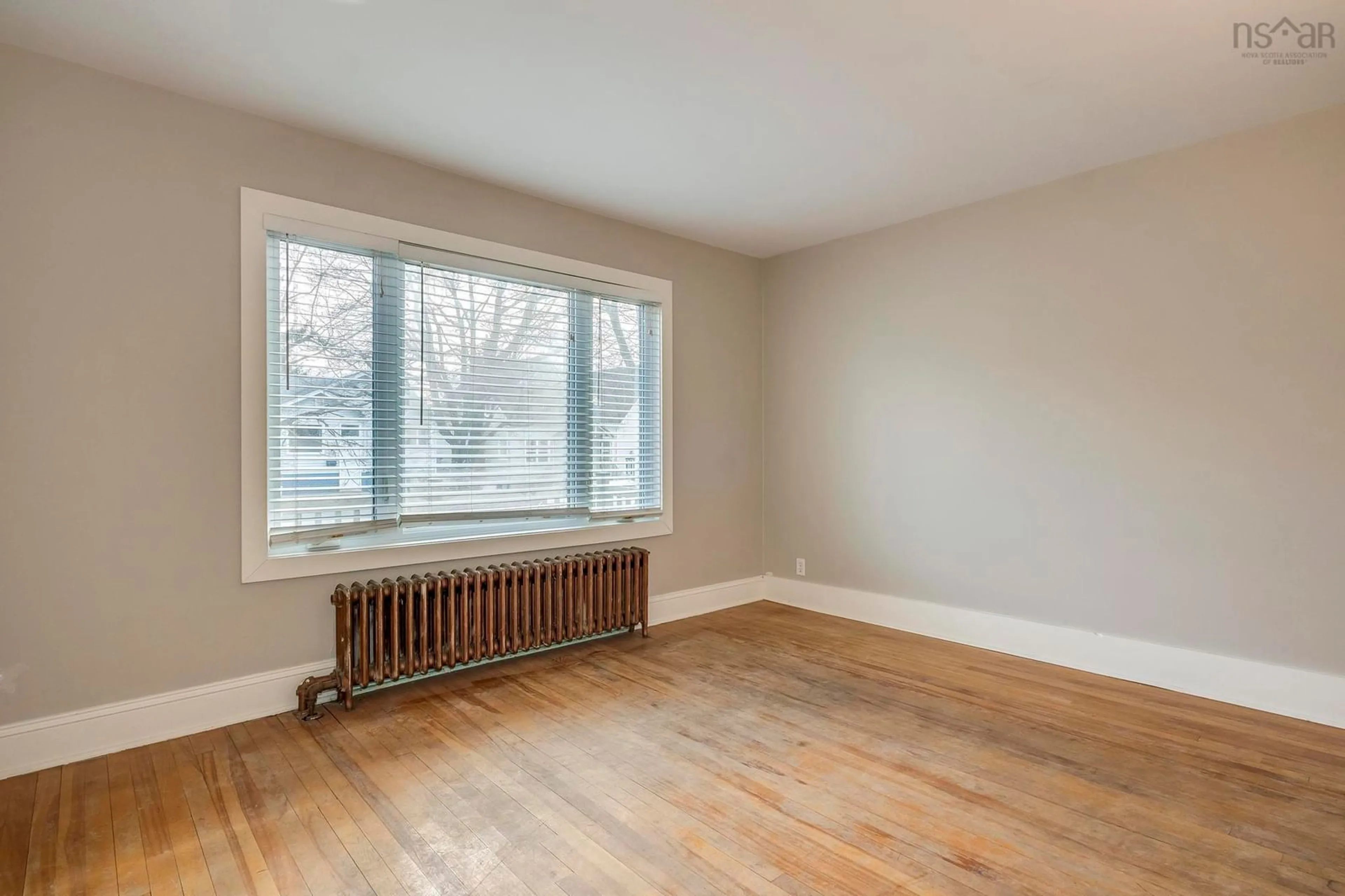 A pic of a room for 6455 London St, Halifax Nova Scotia B3L 1X5