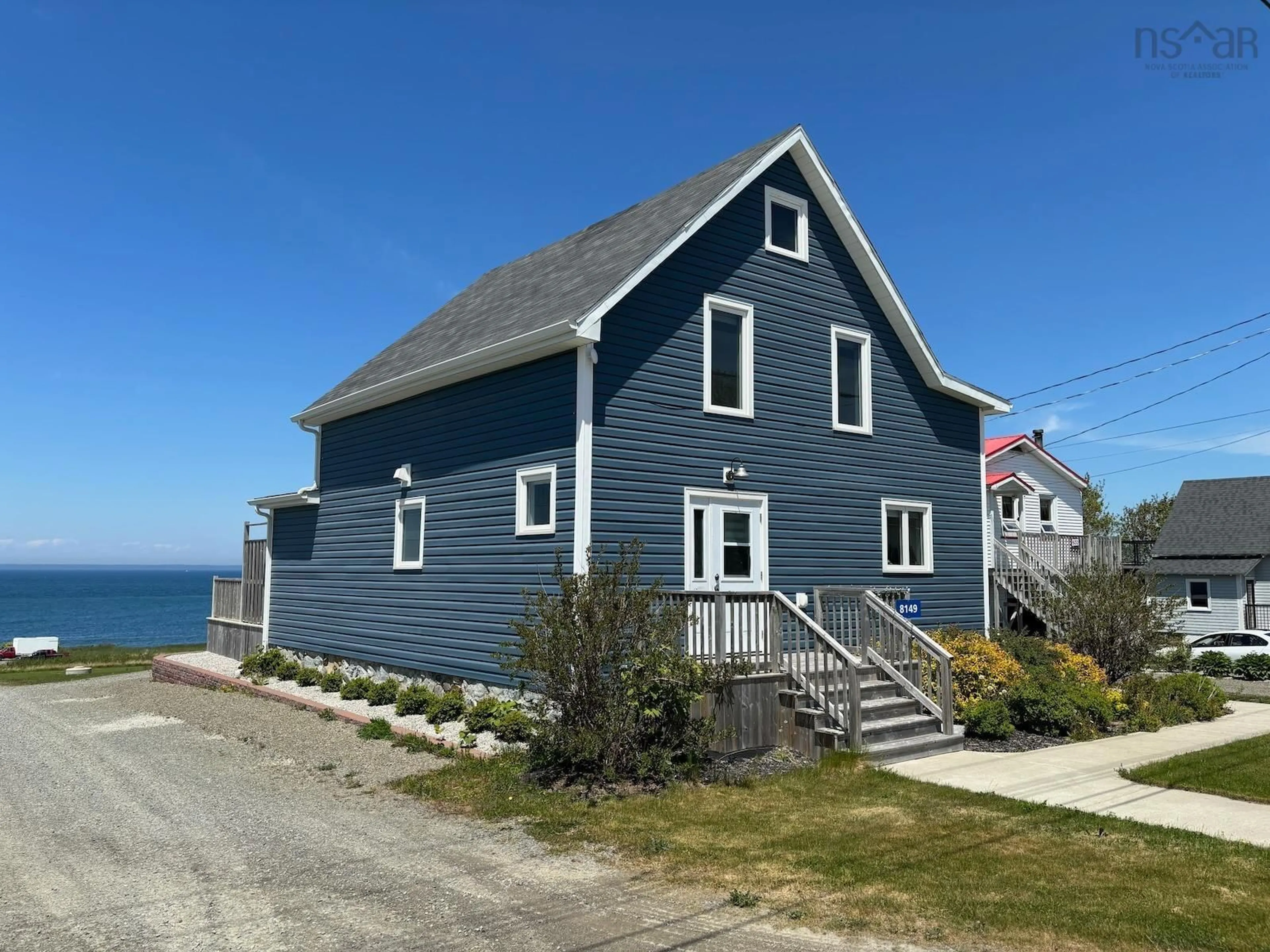 Home with vinyl exterior material, building for 8149 1 Hwy, Meteghan Centre Nova Scotia B0W 2J0