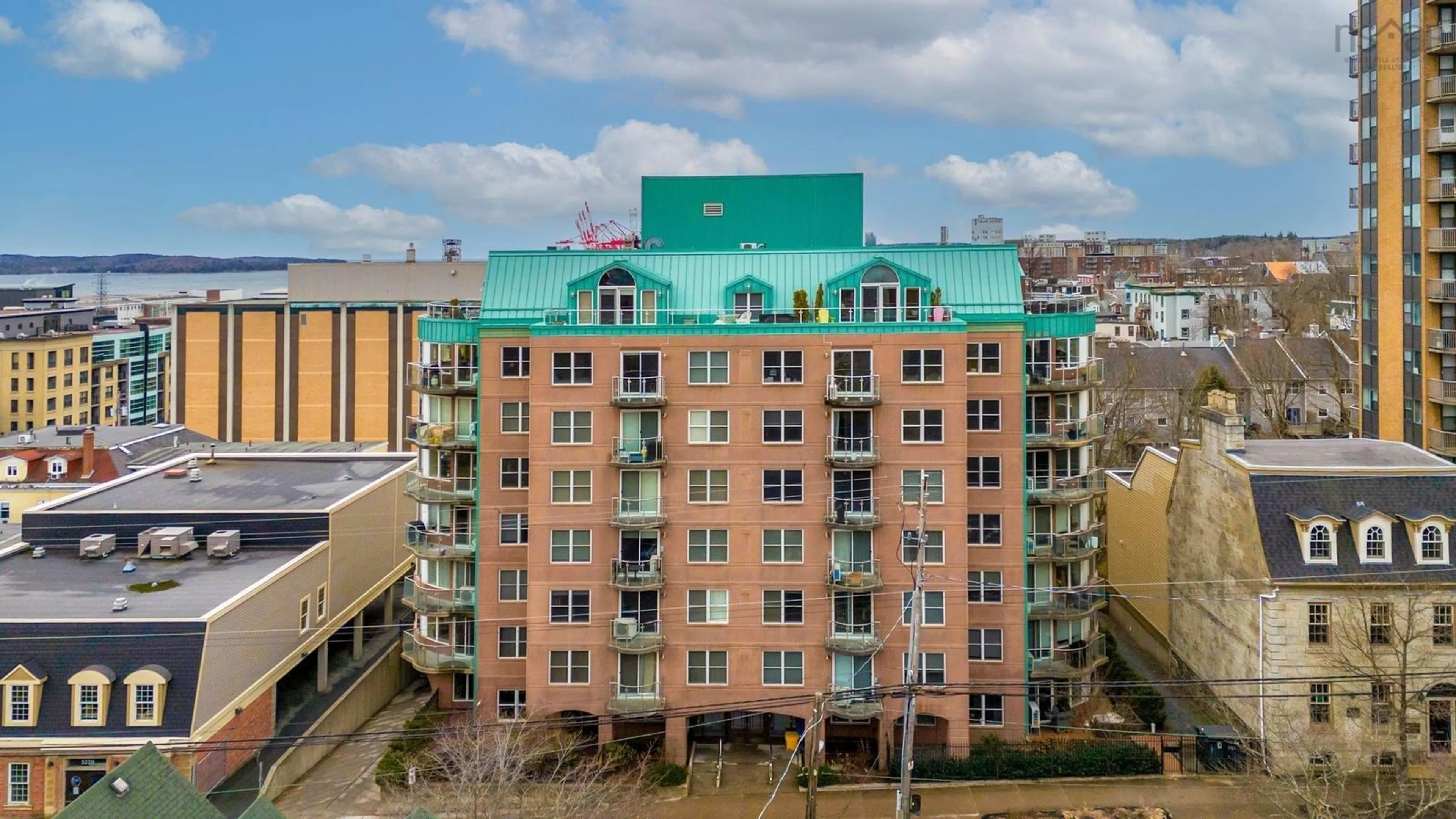 A pic from outside/outdoor area/front of a property/back of a property/a pic from drone, city buildings view from balcony for 5234 Morris St #801, Halifax Nova Scotia B3J 0A3