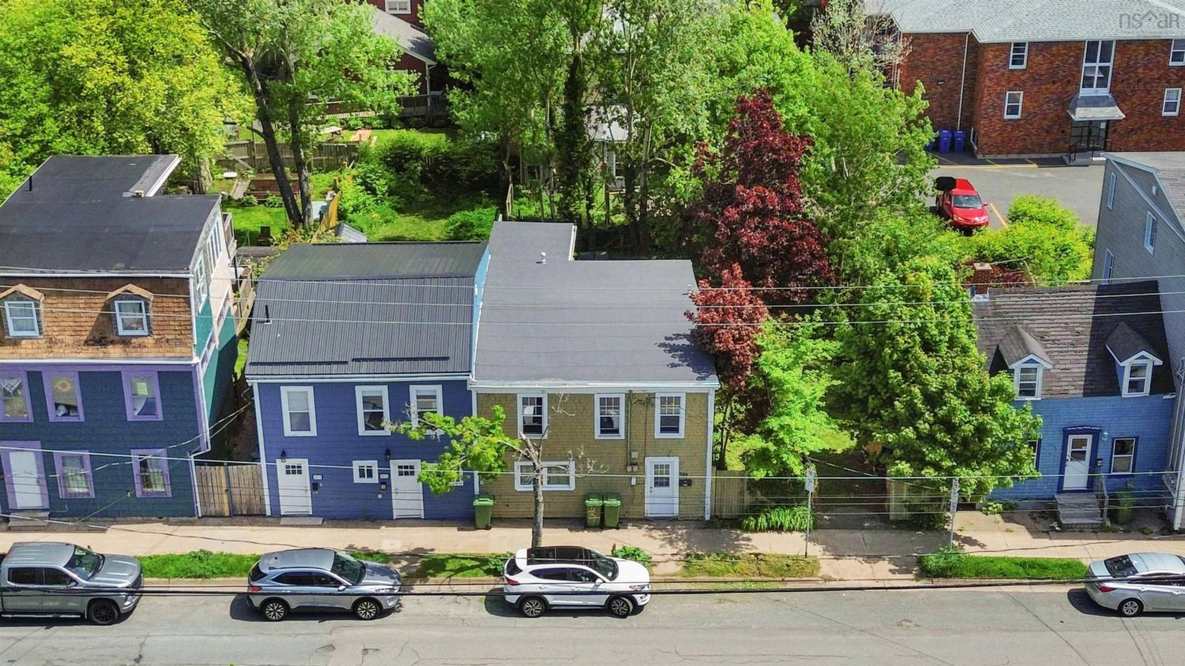 A pic from outside/outdoor area/front of a property/back of a property/a pic from drone, street for 2407 Creighton St, Halifax Nova Scotia B3K 3S2