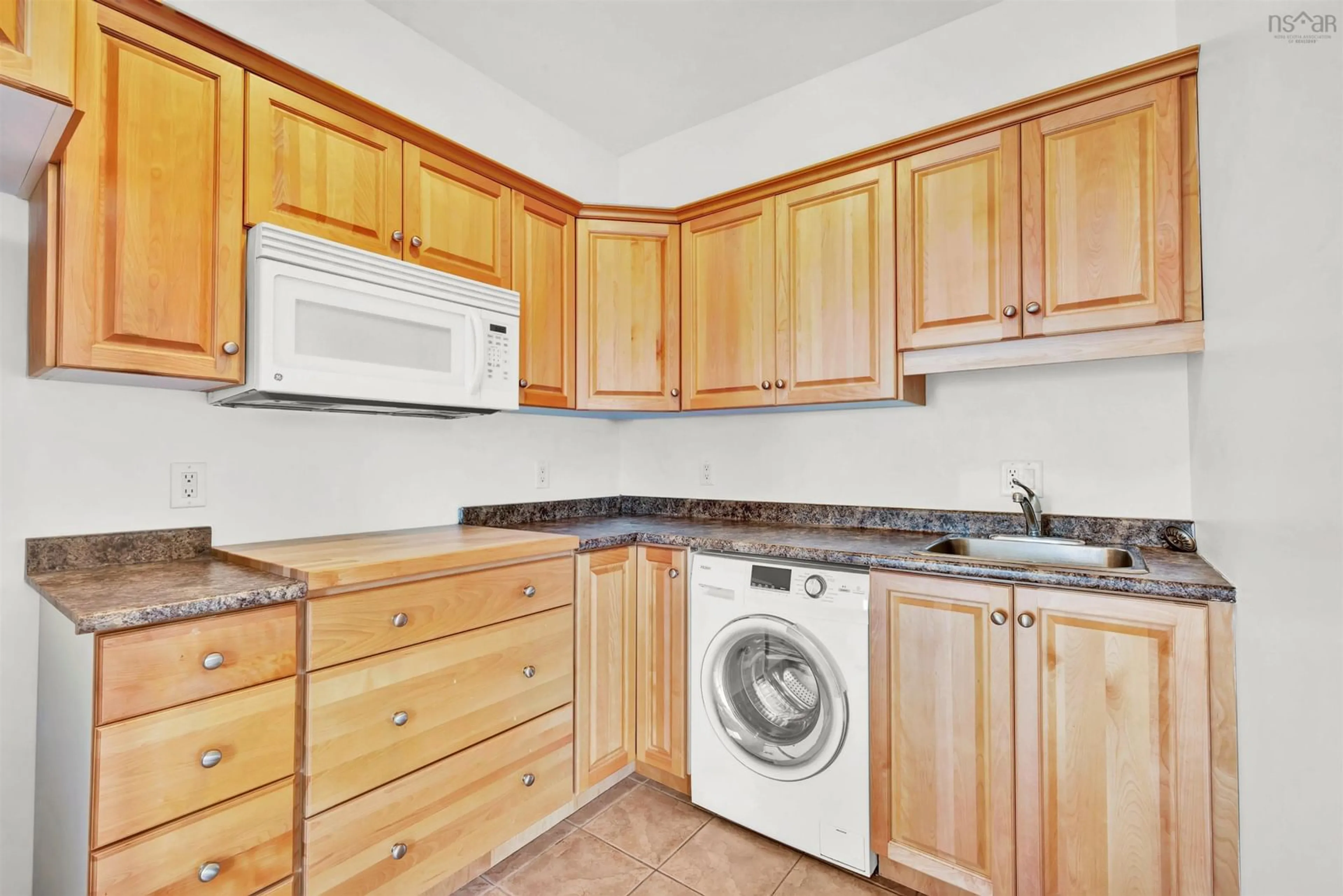 Standard kitchen, unknown for 129 Appaloosa Run, Hammonds Plains Nova Scotia B3B 0G2