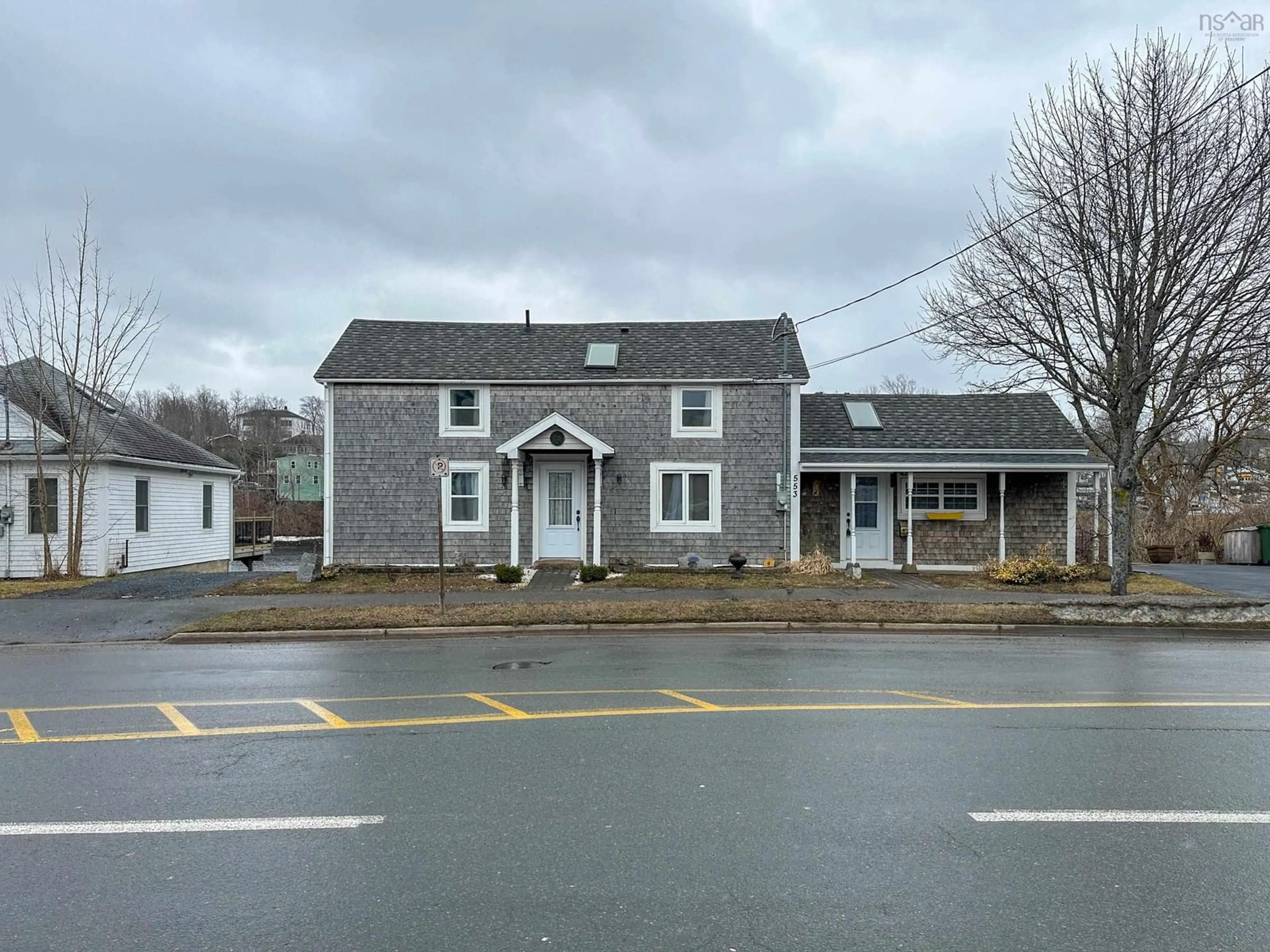 A pic from outside/outdoor area/front of a property/back of a property/a pic from drone, building for 553 Lahave St, Bridgewater Nova Scotia B4V 2V1