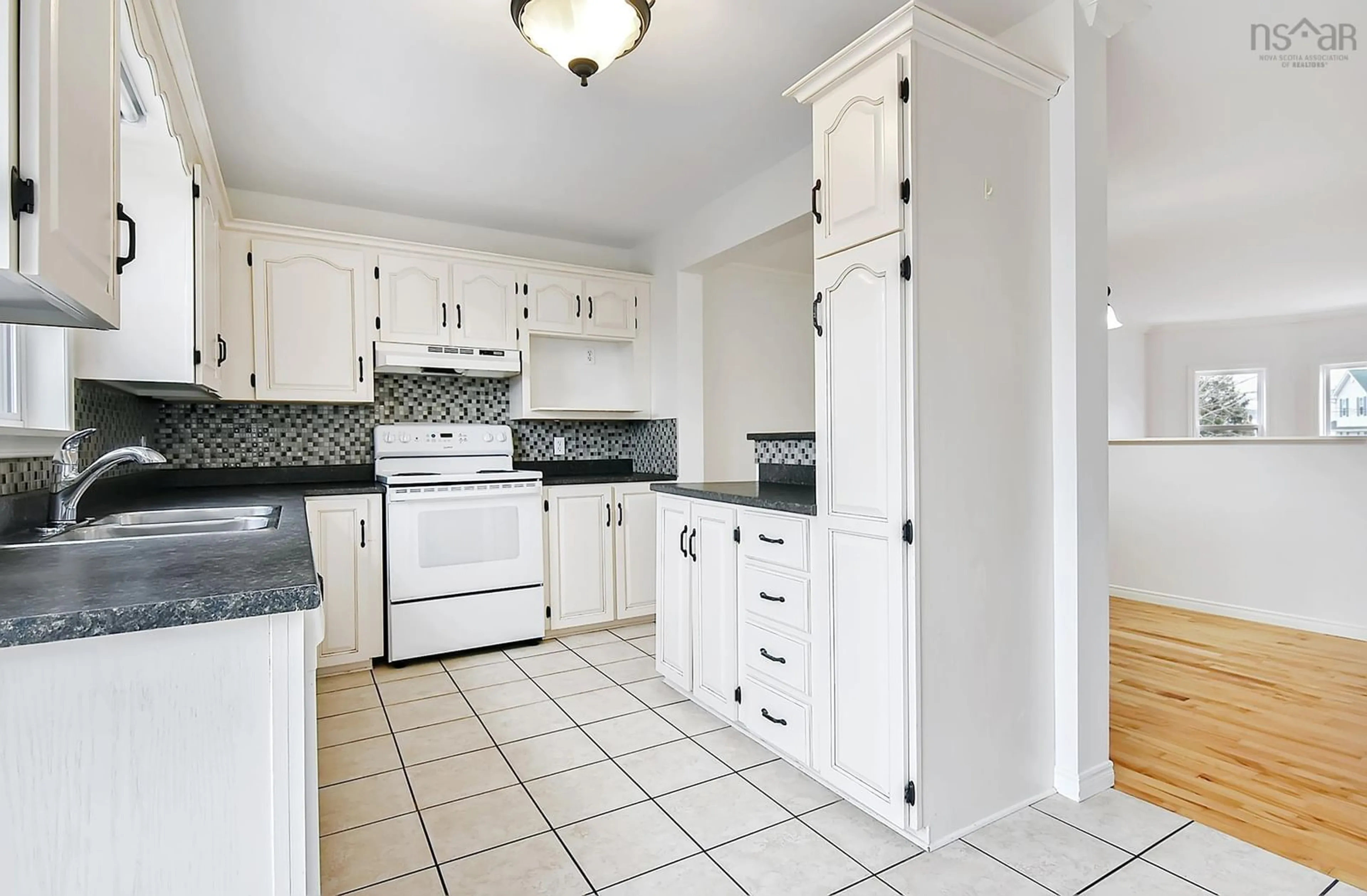 Standard kitchen, ceramic/tile floor for 153 Brentwood Avenue, Timberlea Nova Scotia B3T 1H8