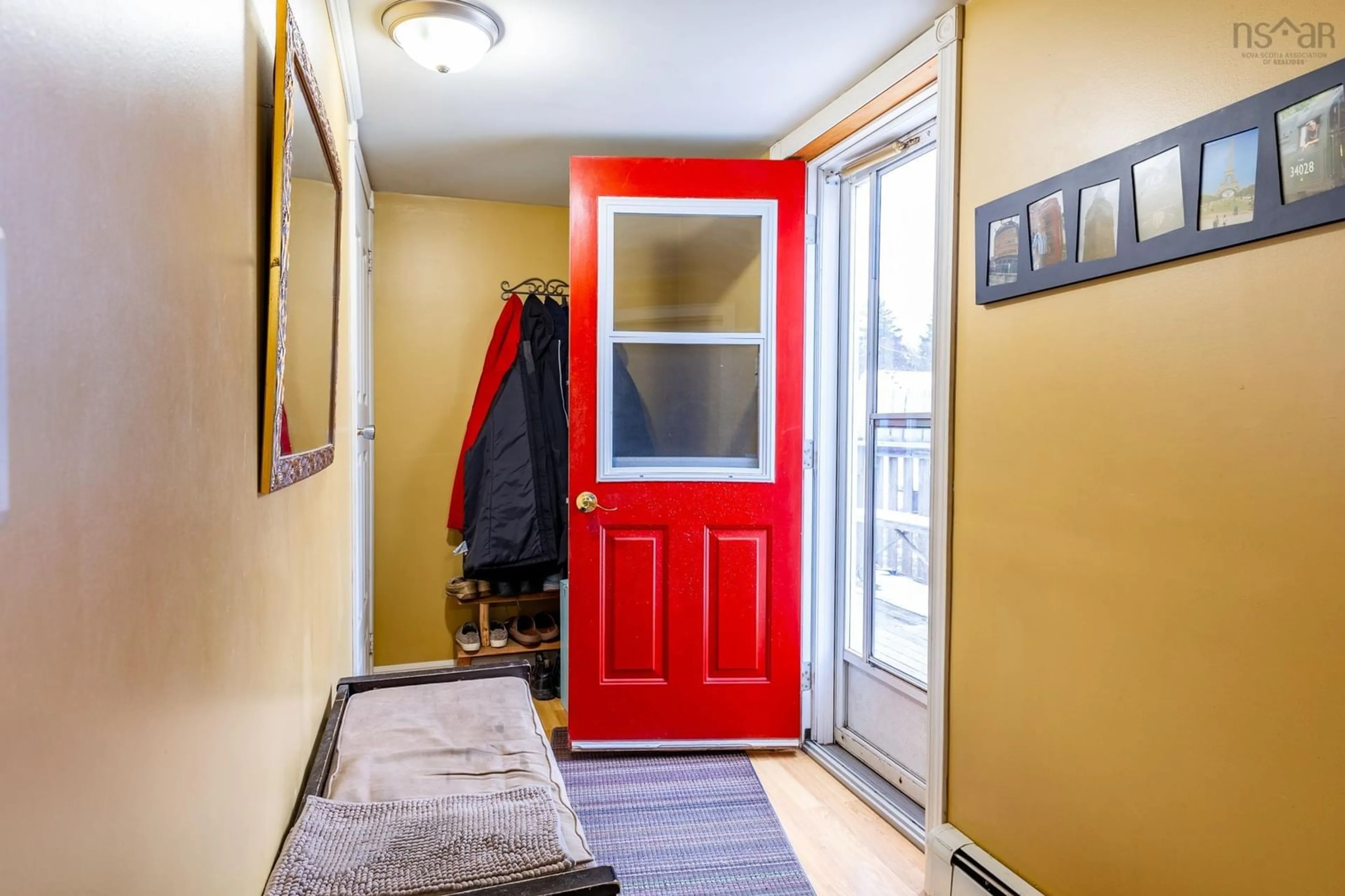 Indoor entryway for 997 Argyle Sound Rd, Argyle Sound Nova Scotia B0W 2W0