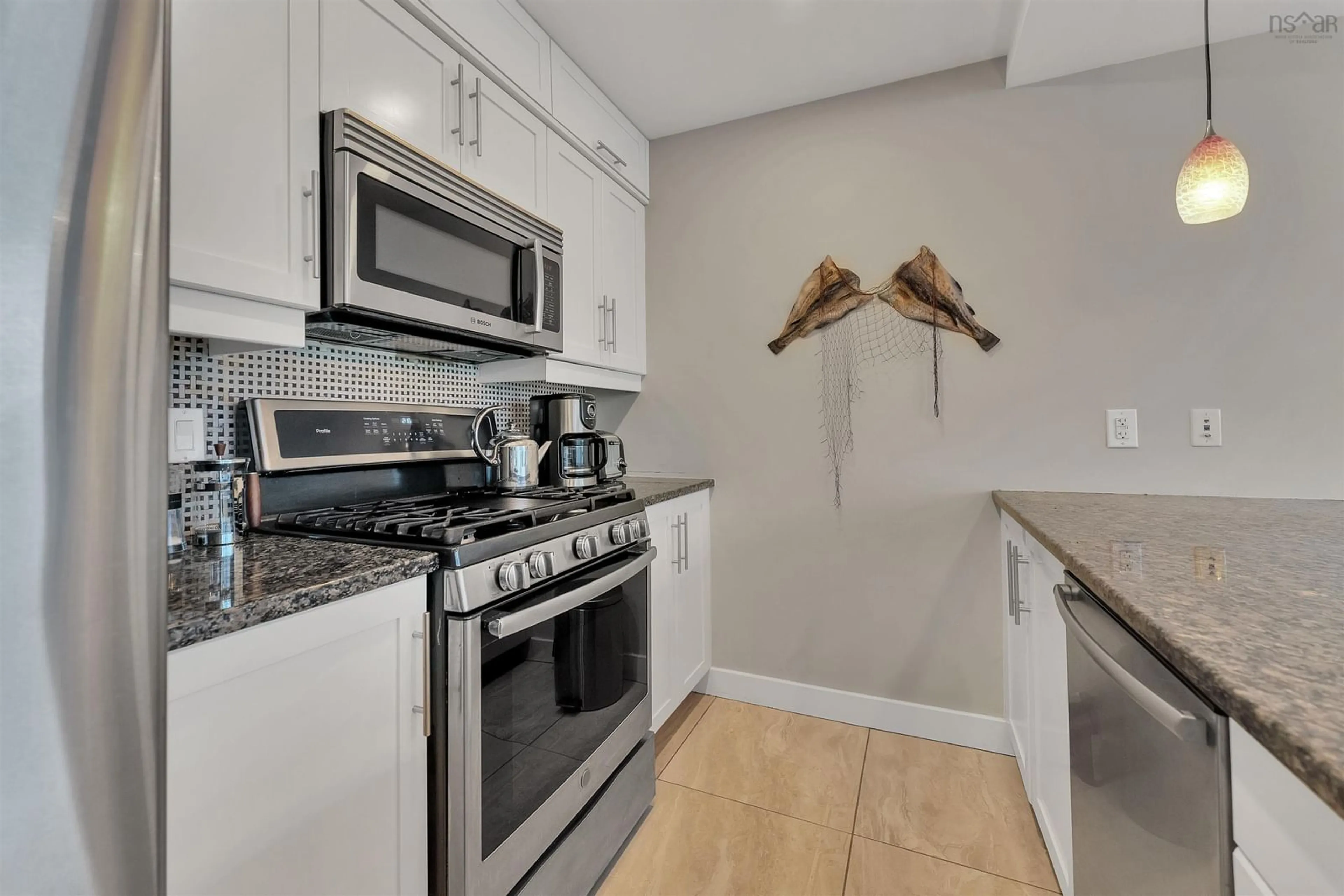 Standard kitchen, unknown for 31 Kings Wharf Pl #1003, Dartmouth Nova Scotia B2Y 0C1