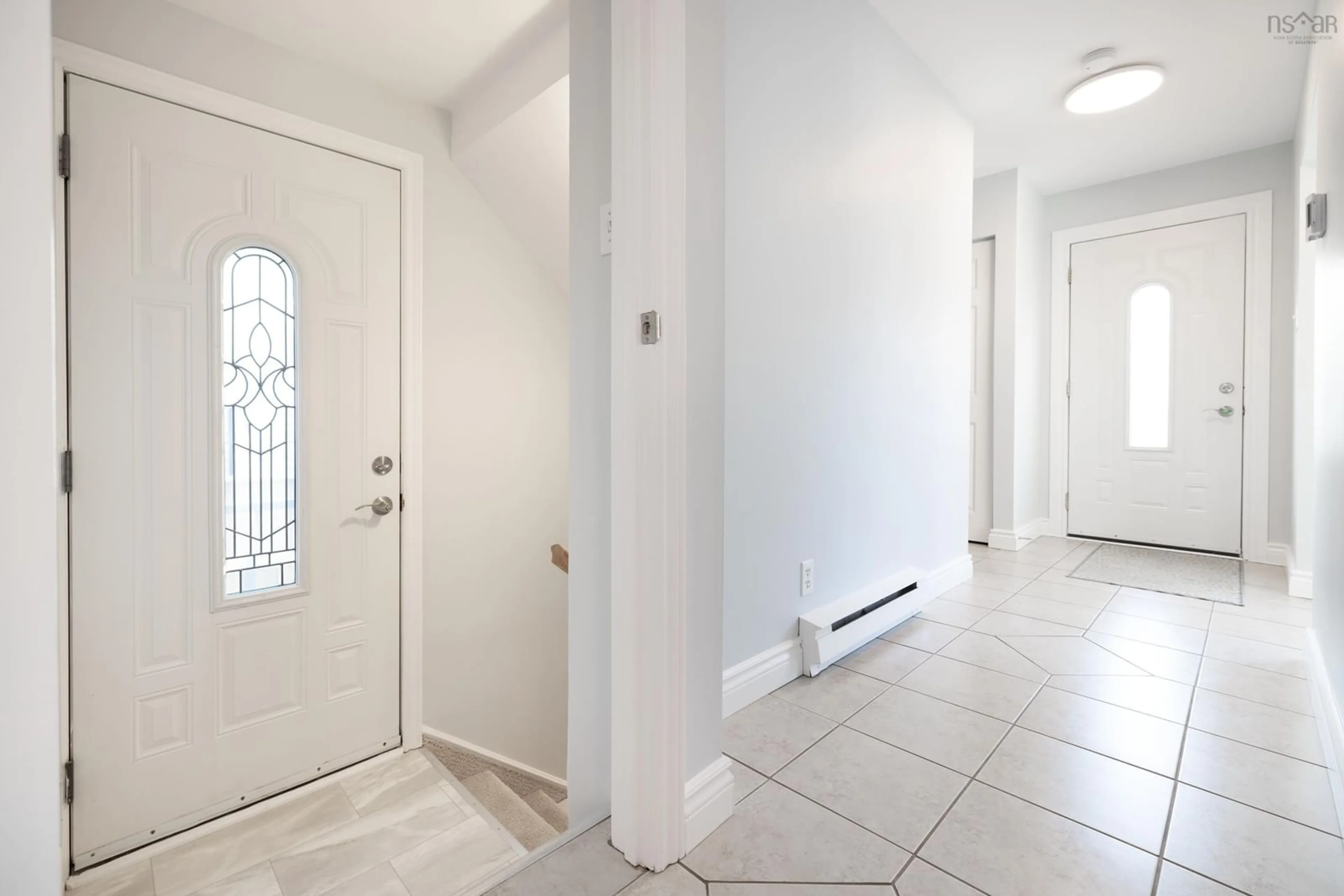 Indoor entryway for 14 Valkyrie Cres, Dartmouth Nova Scotia B2W 5B6