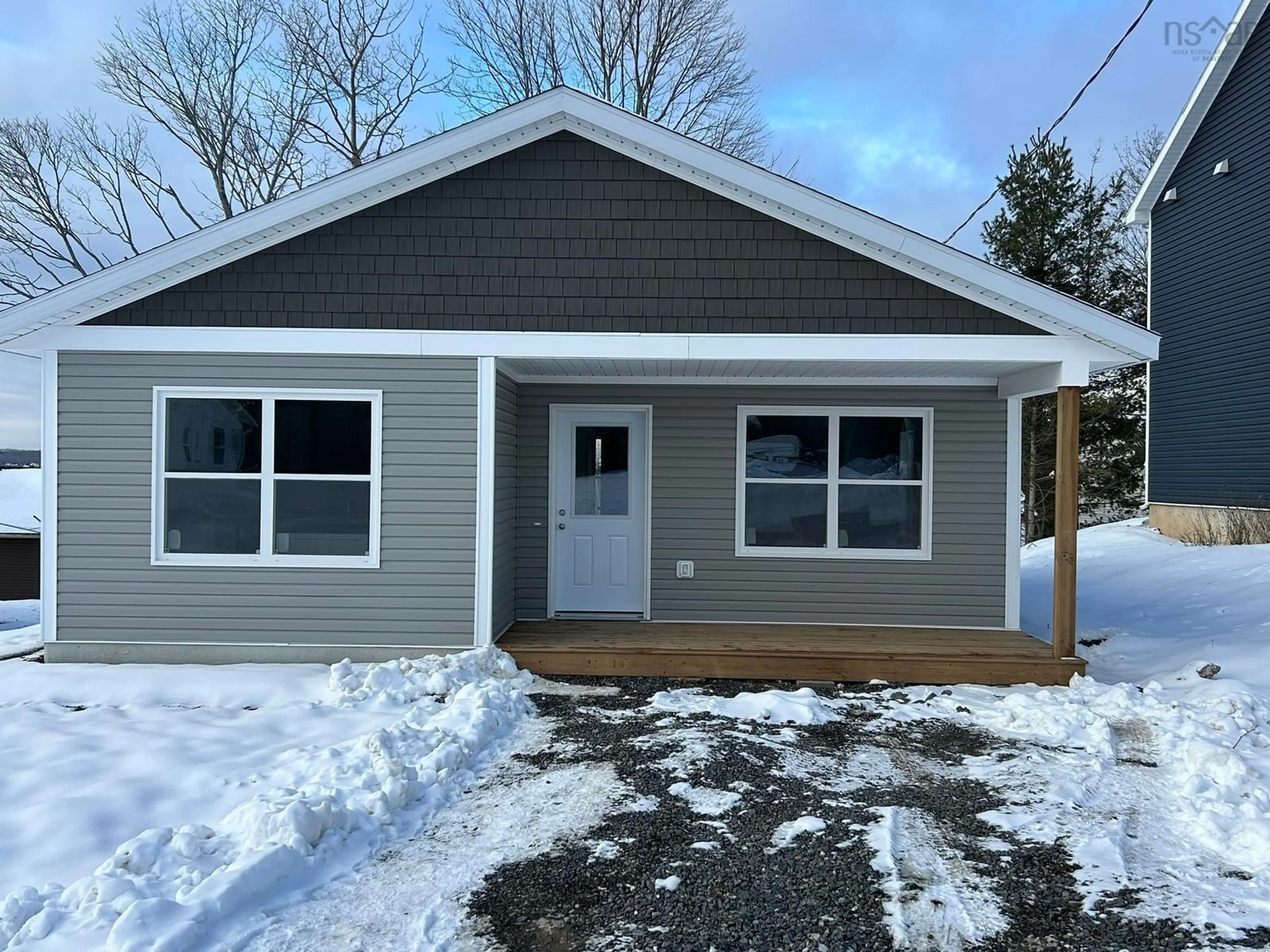 Home with vinyl exterior material, street for 41 Green St, New Glasgow Nova Scotia B2H 4A2