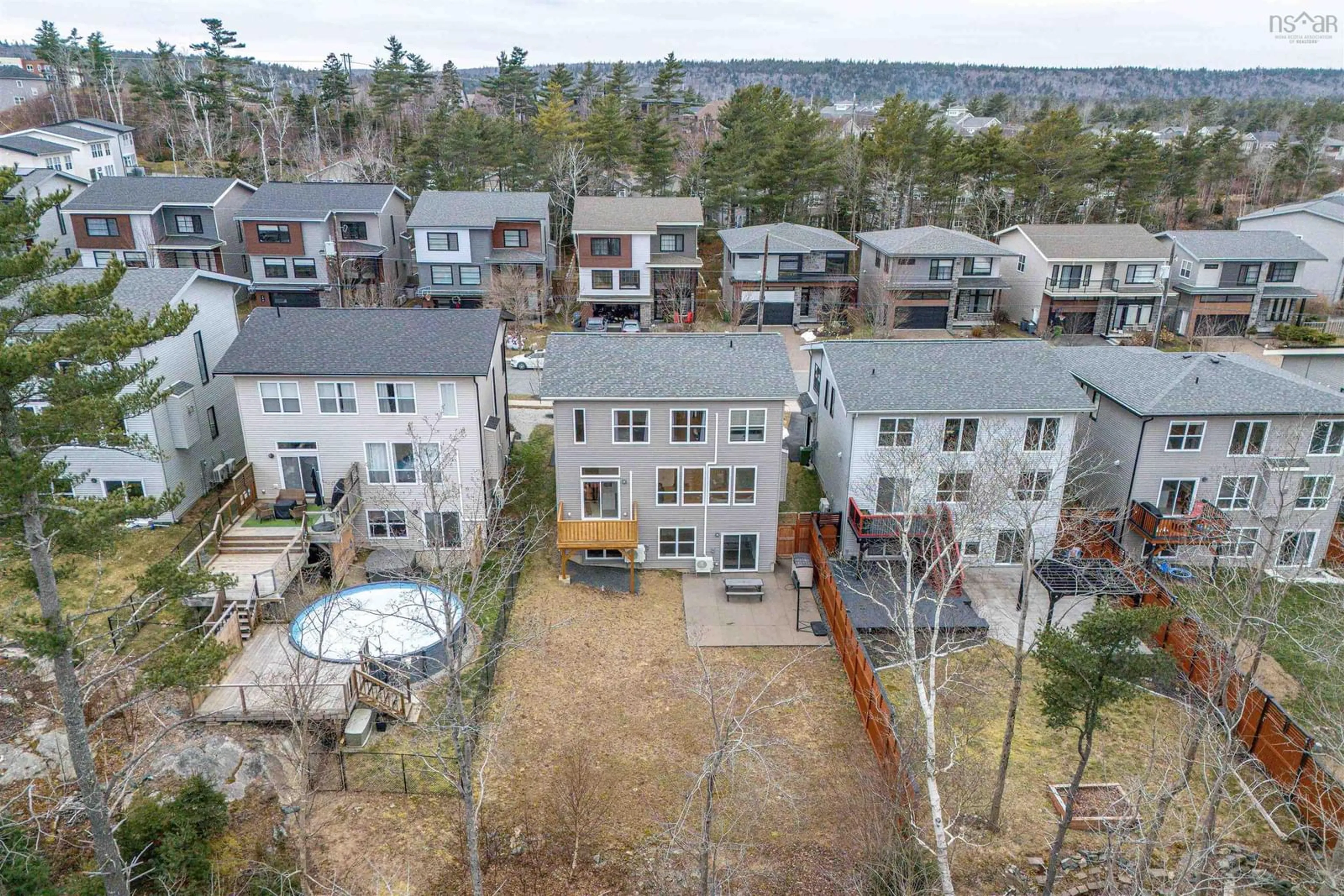 A pic from outside/outdoor area/front of a property/back of a property/a pic from drone, city buildings view from balcony for 186 Amesbury Gate, Bedford Nova Scotia B4B 1H6