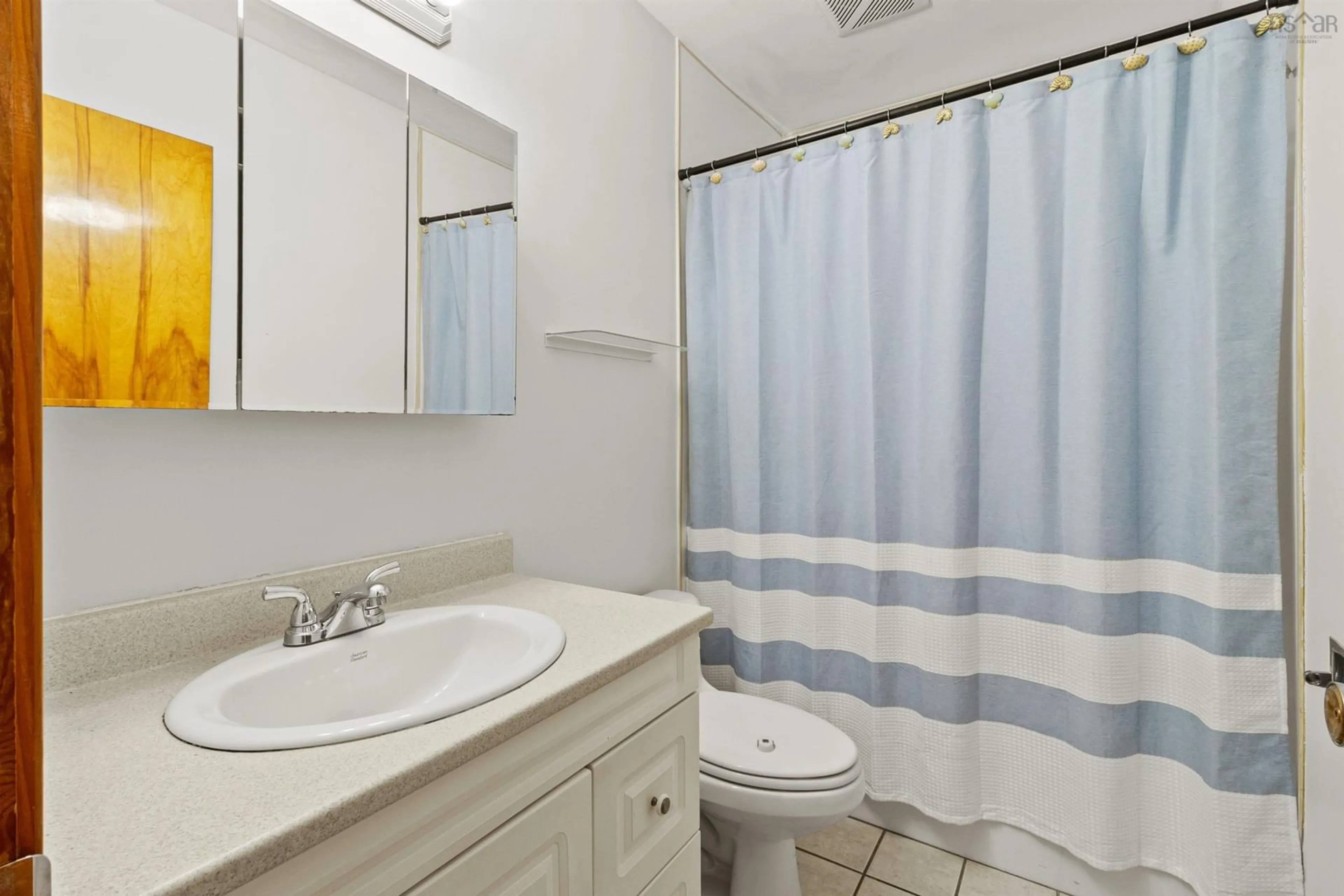 Standard bathroom, unknown for 209 Terence Bay Rd, Whites Lake Nova Scotia B3T 1W8