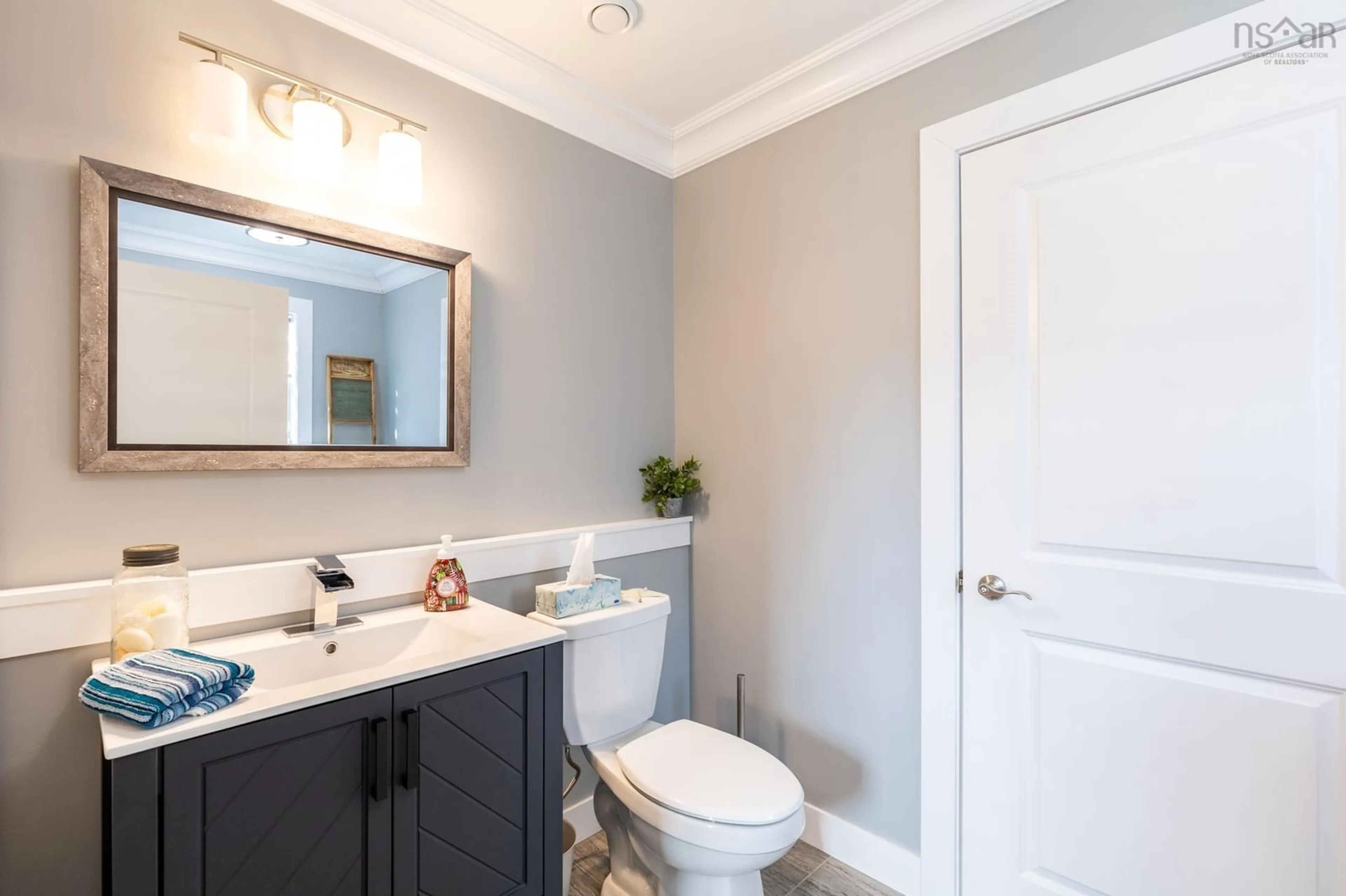 Standard bathroom, ceramic/tile floor for 28 Franks Rd, West Pubnico Nova Scotia B0W 3S0