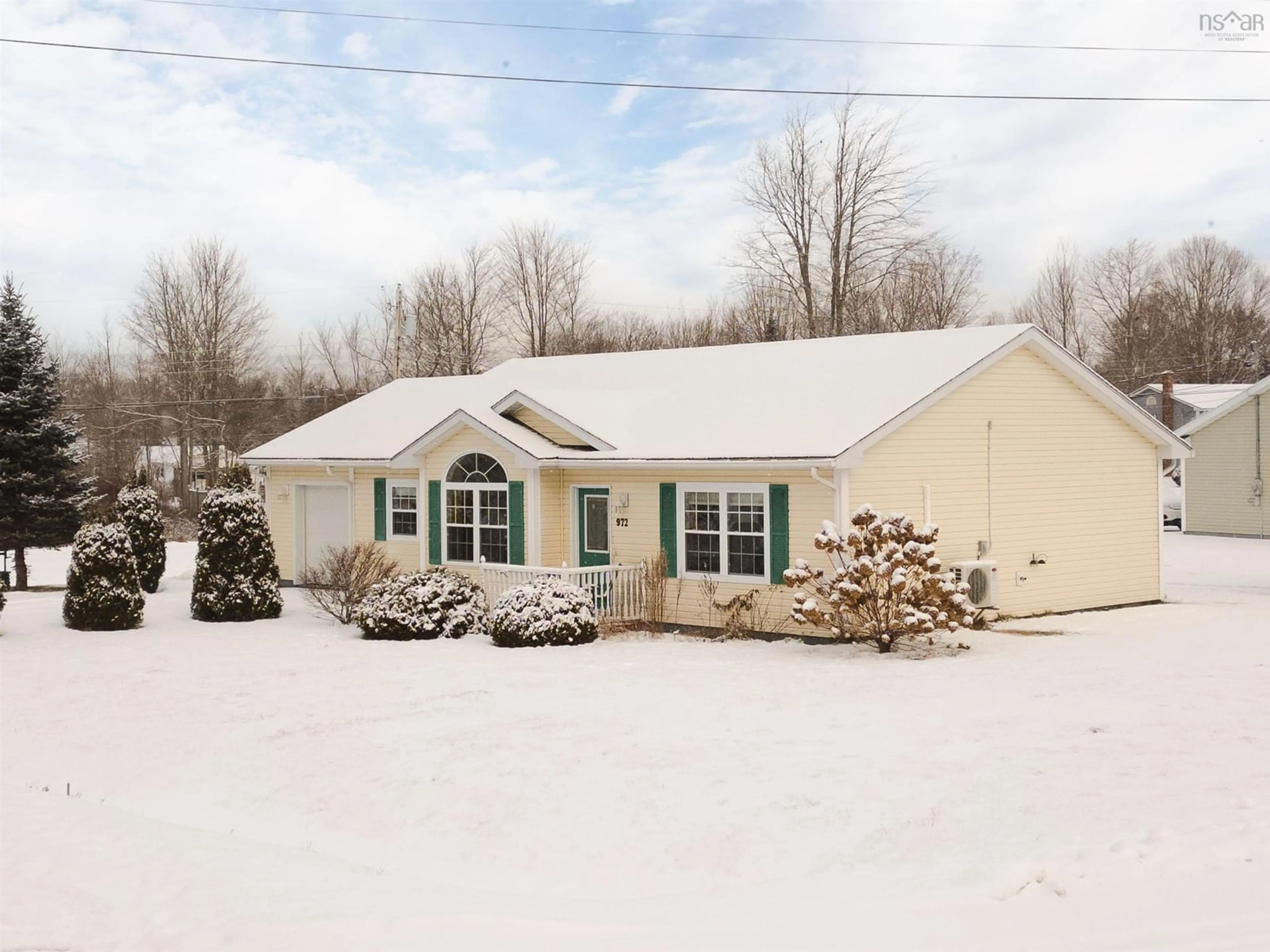 Home with vinyl exterior material, unknown for 972 Parkside Dr, Centreville Nova Scotia B0P 1J0