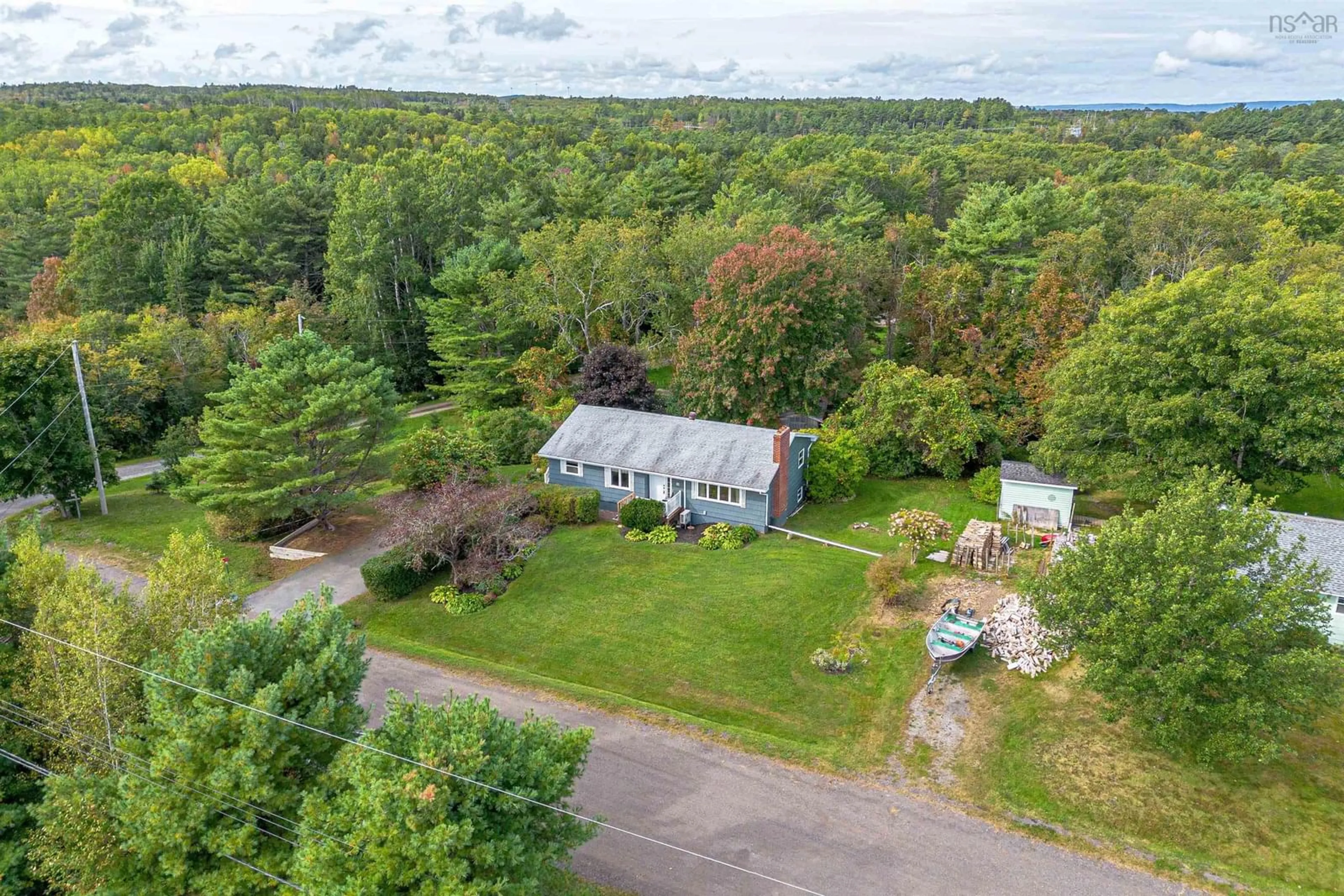 A pic from outside/outdoor area/front of a property/back of a property/a pic from drone, unknown for 32 Bobbitt Dr, St. Croix Nova Scotia B0N 2E0