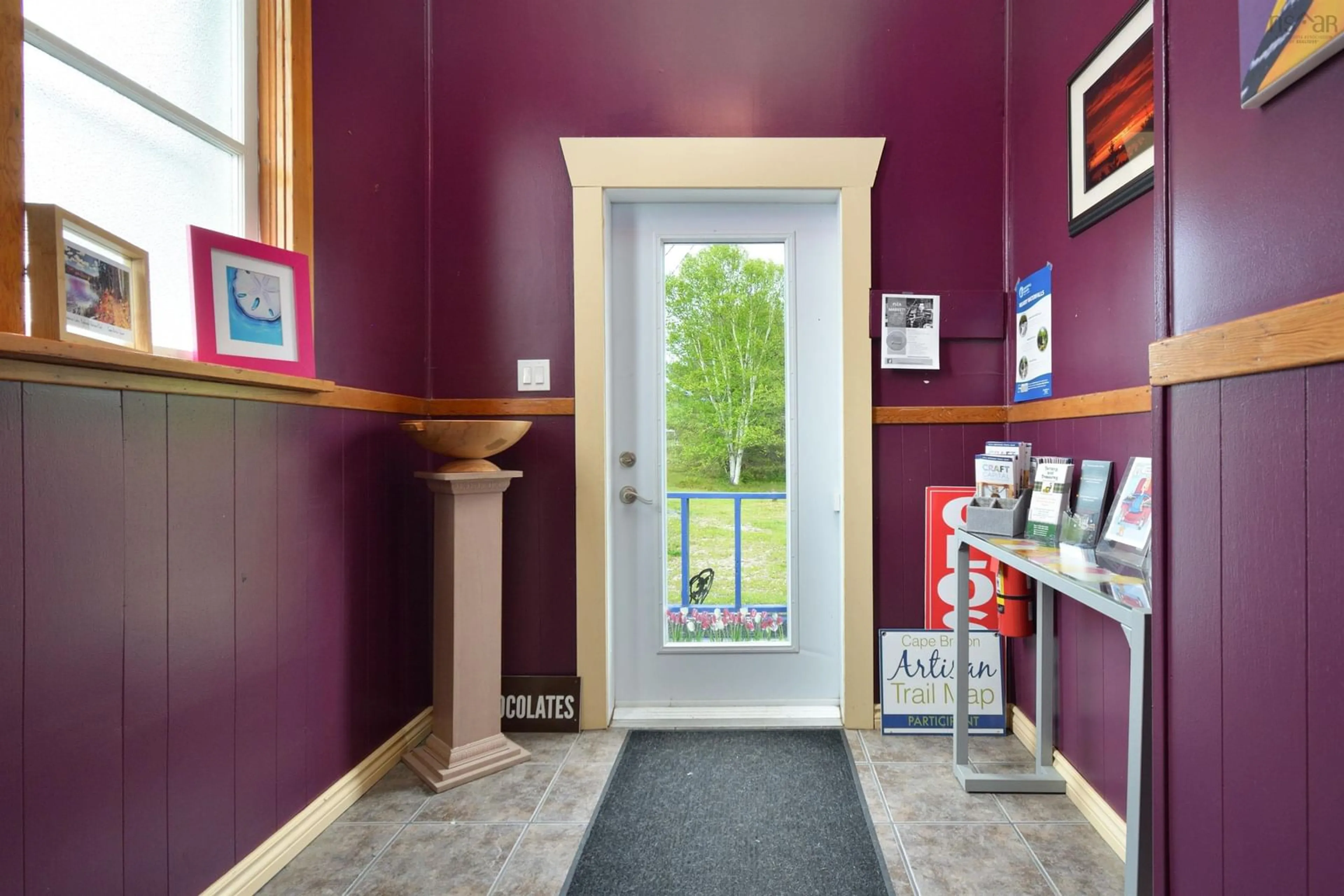 Indoor foyer for 45943 Cabot Trail, Indian Brook Nova Scotia B0C 1H0